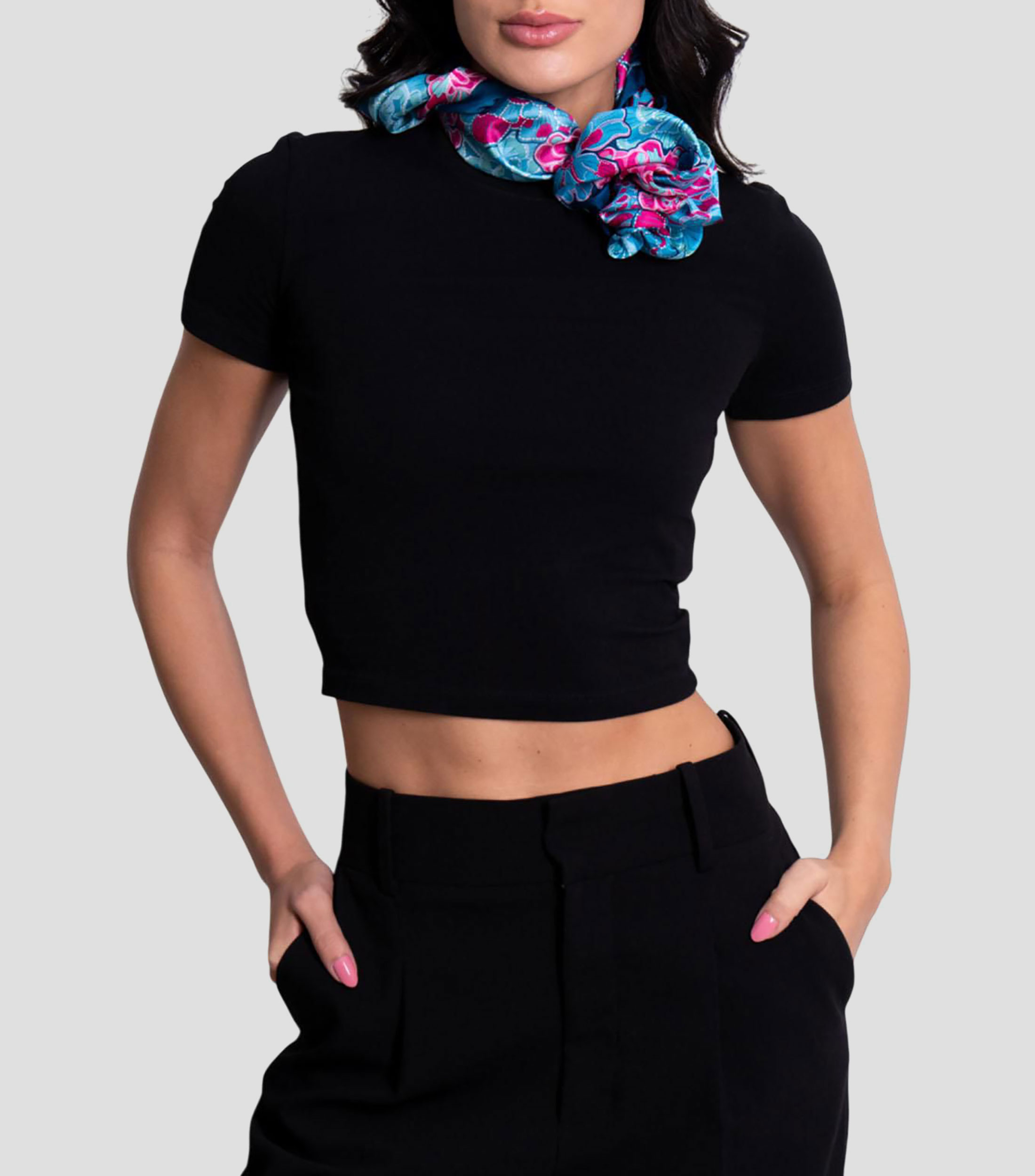 Mascada en seda rosa y azul aqua Cempasúchil Ofrenda Mujer
