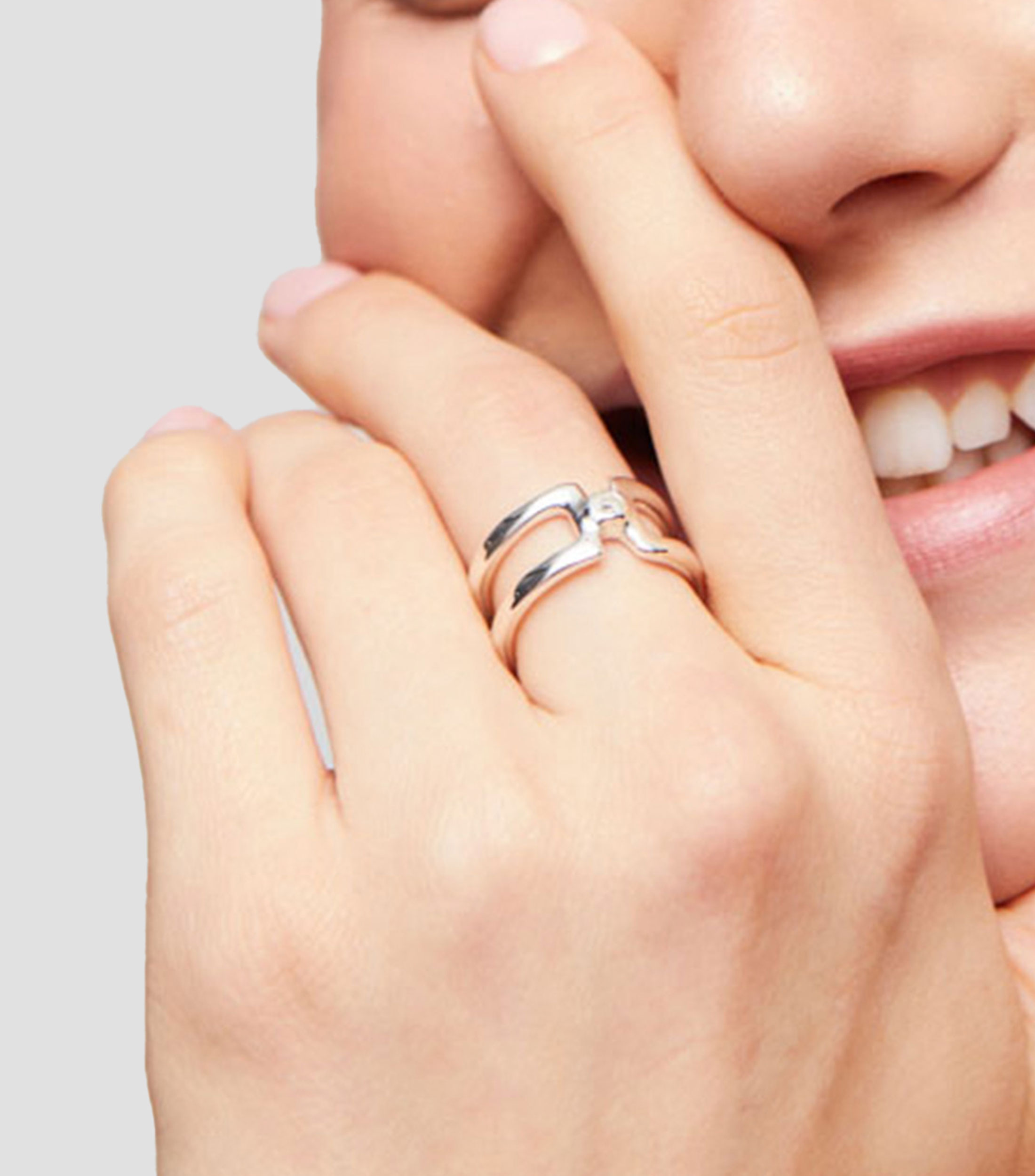 Anillo Ser Indomable con Incrustación Mujer