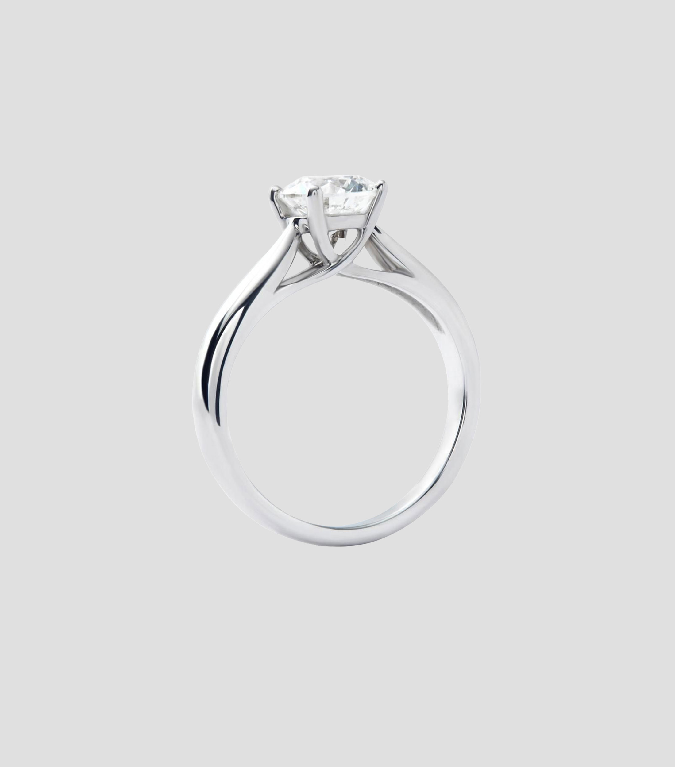 Anillo solitario en oro blanco 18 kilates con diamante Mujer