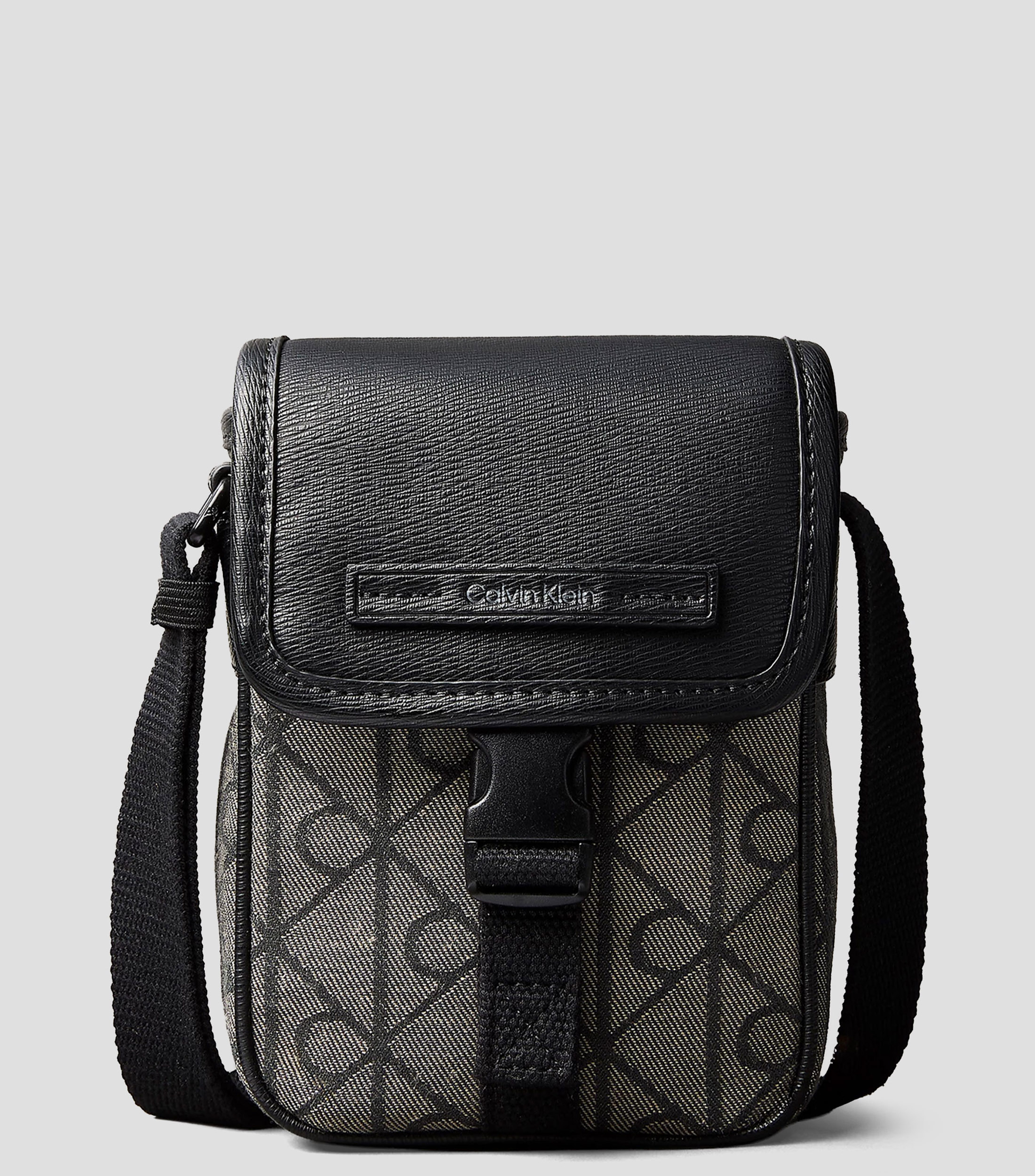 Bolso Crossbody con estampado monogram Hombre