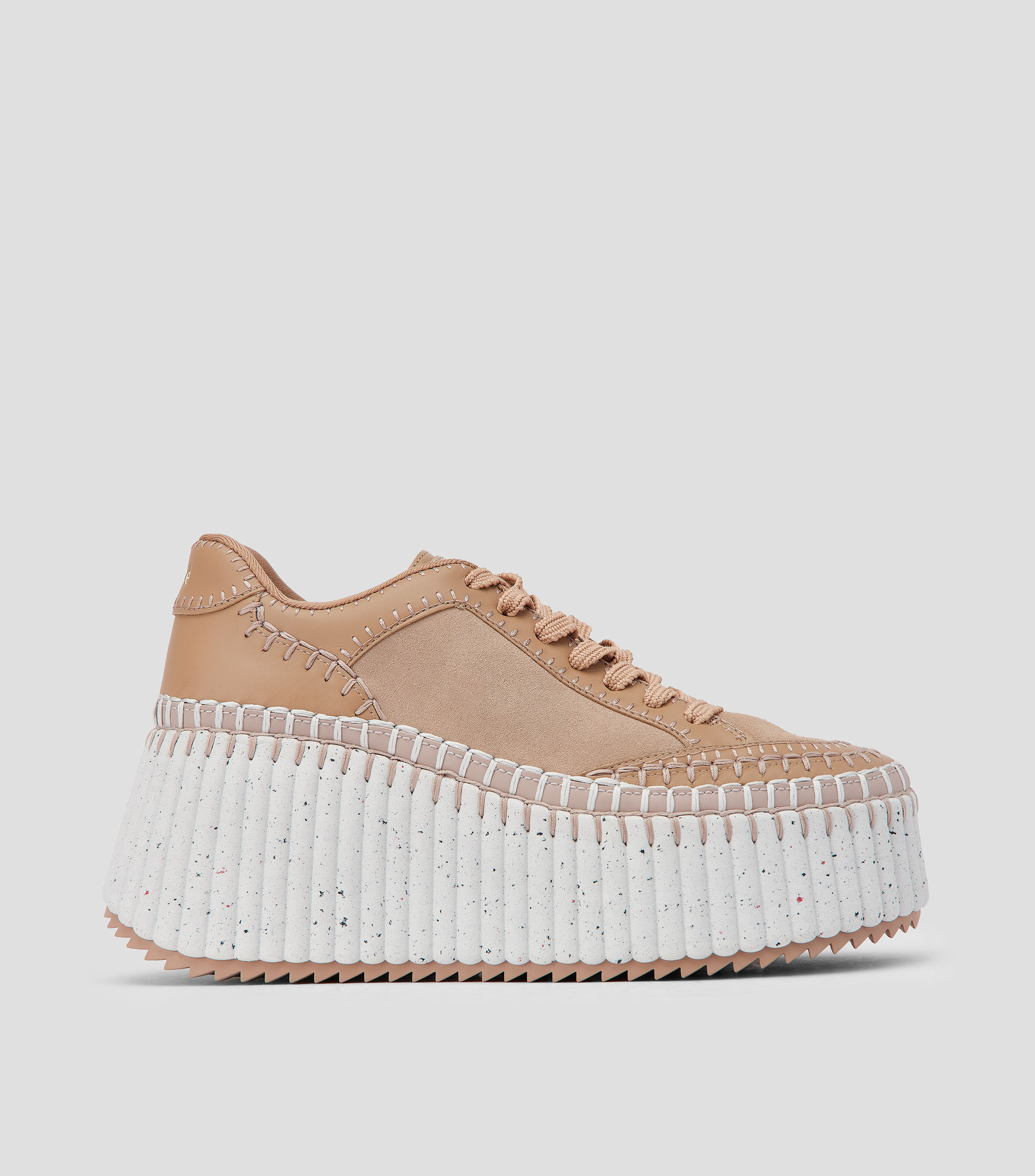 Tenis casuales Nama con plataforma alta en piel Mujer