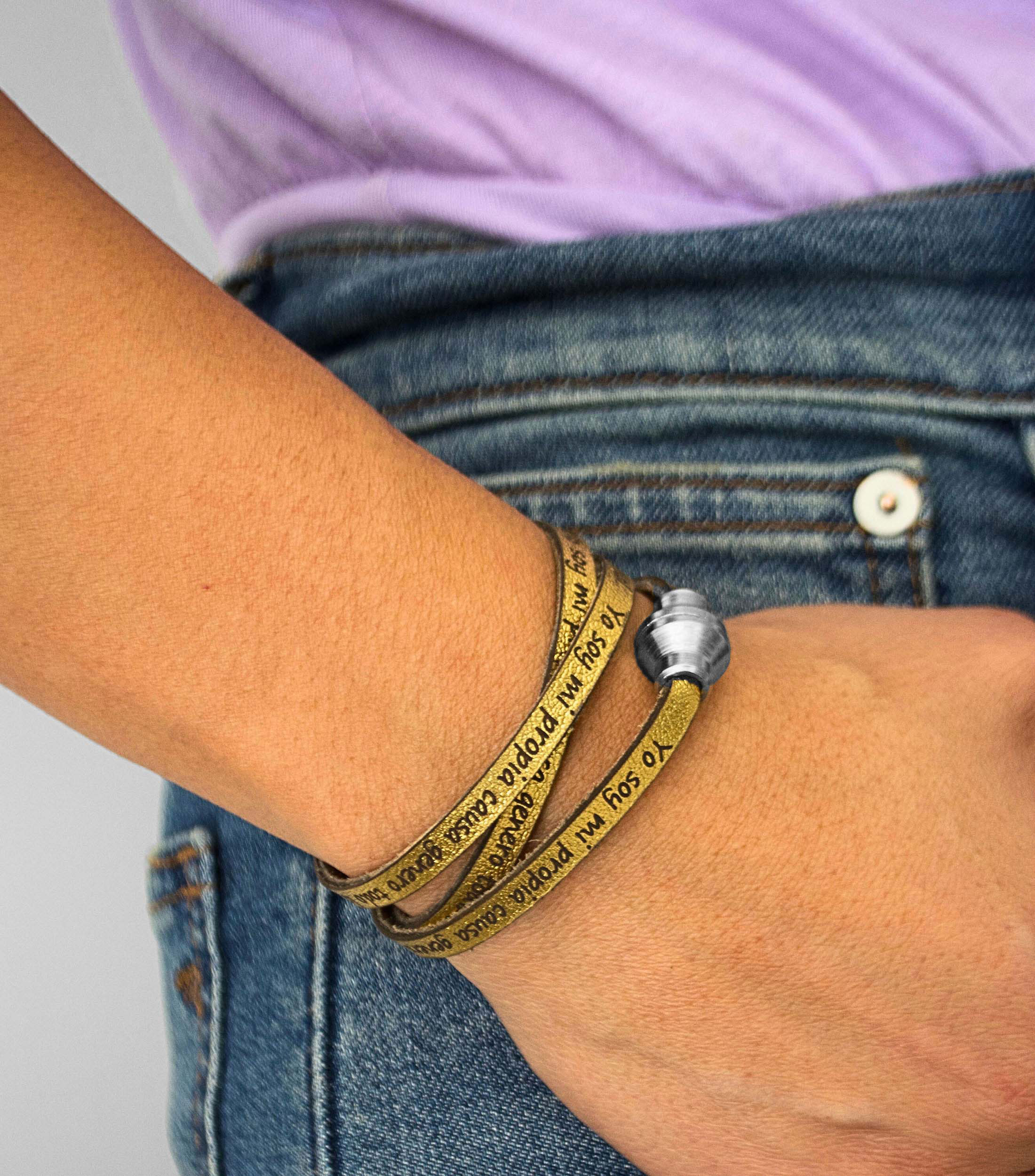 Pulsera con Frase Mujer