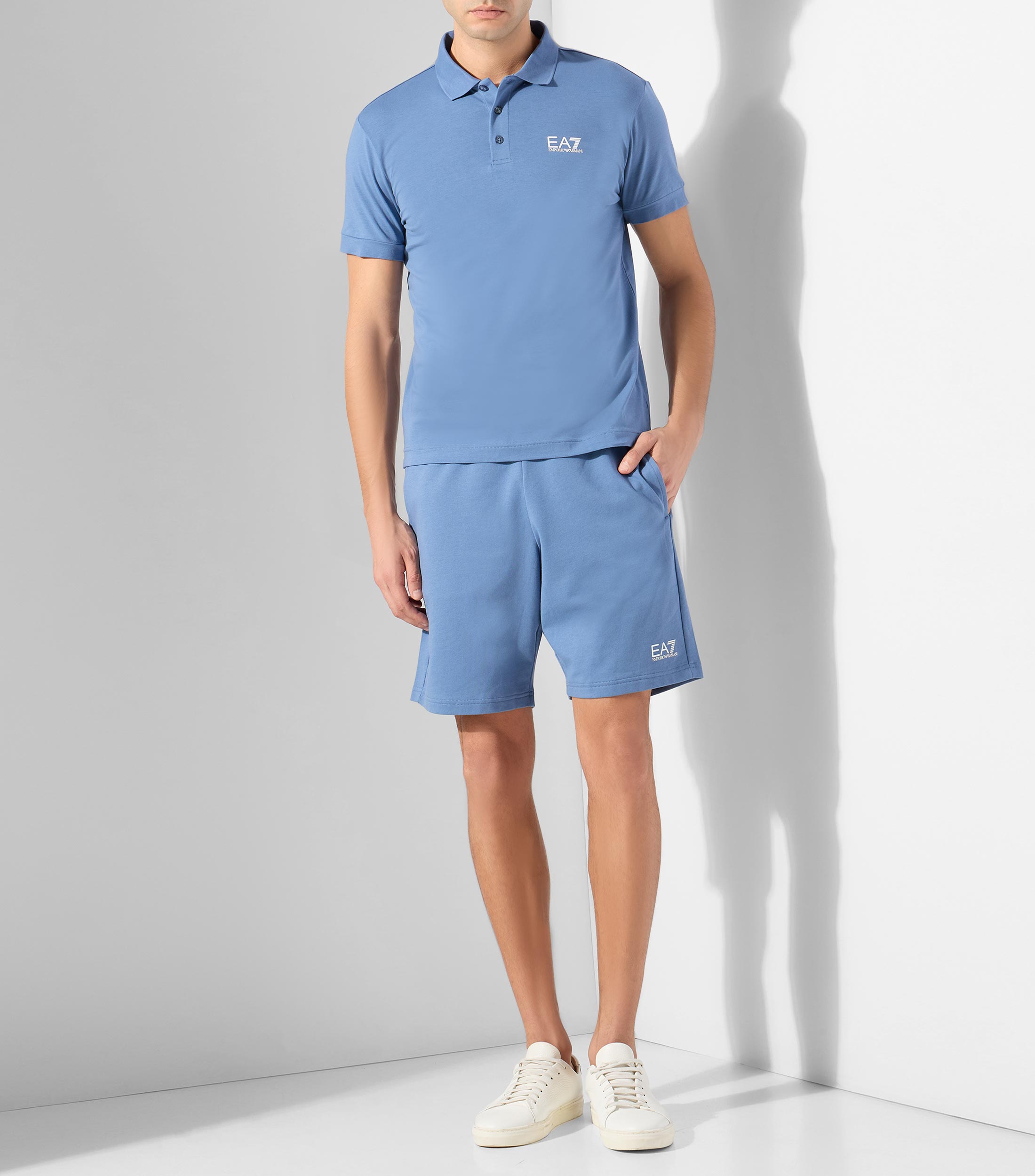 Playera tipo polo manga corta lisa Hombre