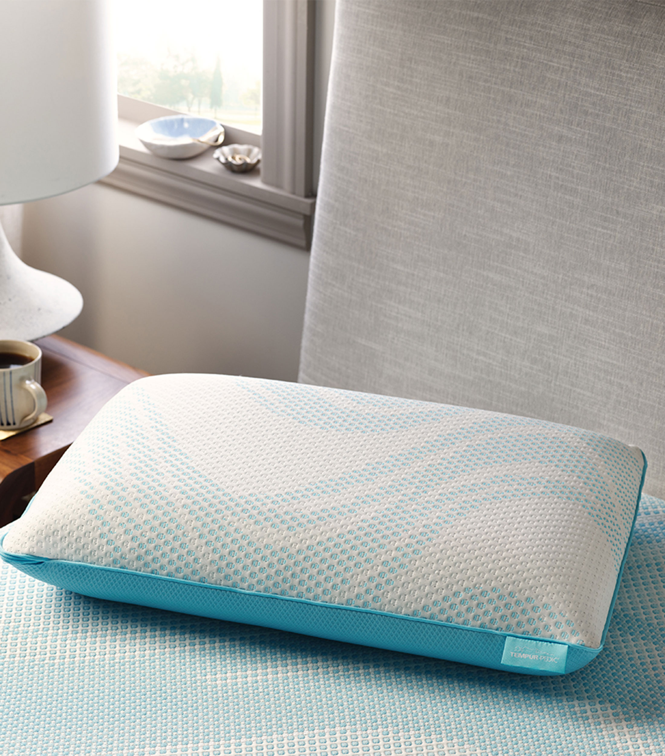 Almohada ortopédica queen size confort medio Breeze ProLo blanca