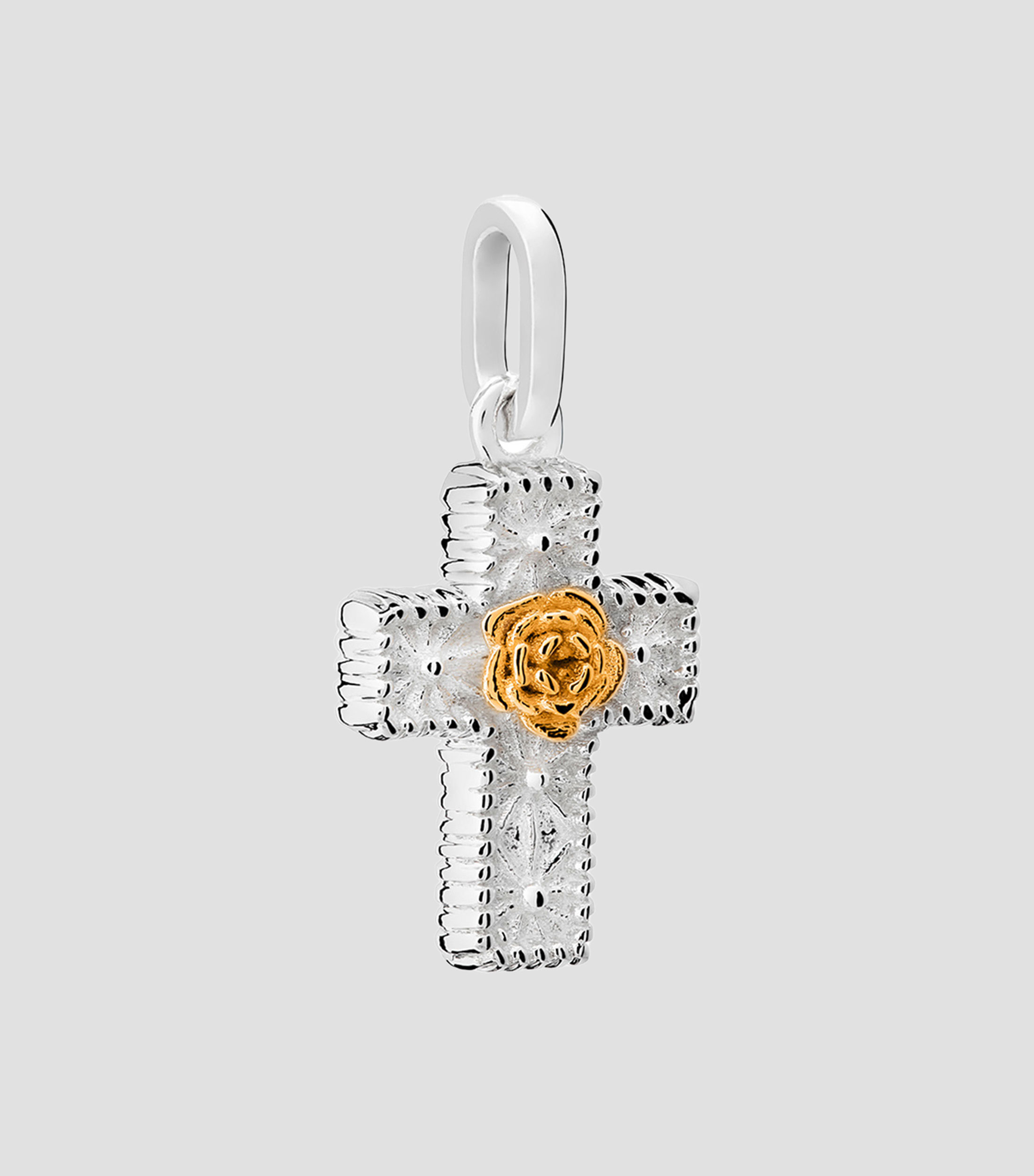 Charm en plata Cruz de Flores Unisex