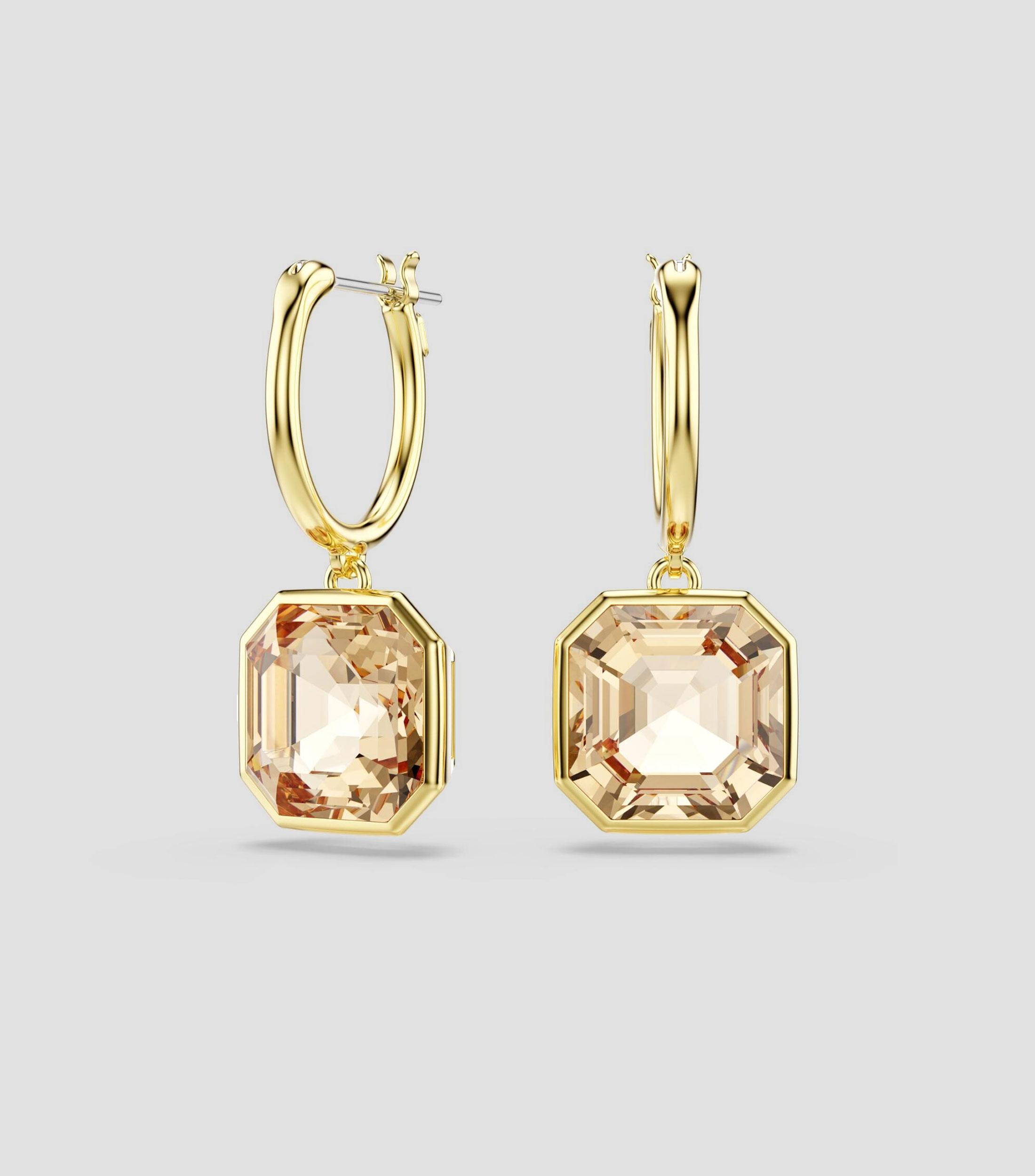Aretes Millenia con Incrustaciones Mujer