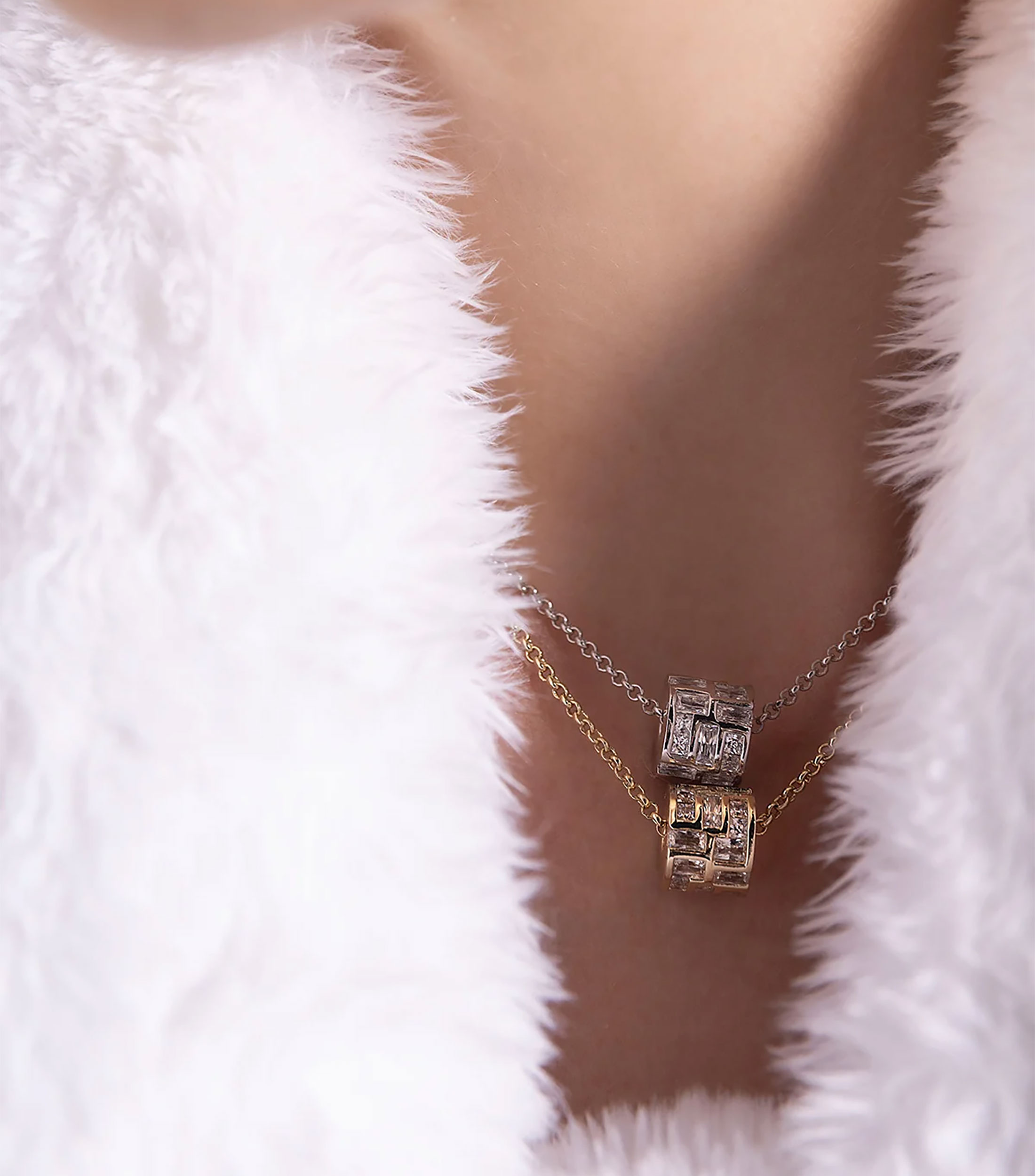 Collar con piedras Mujer