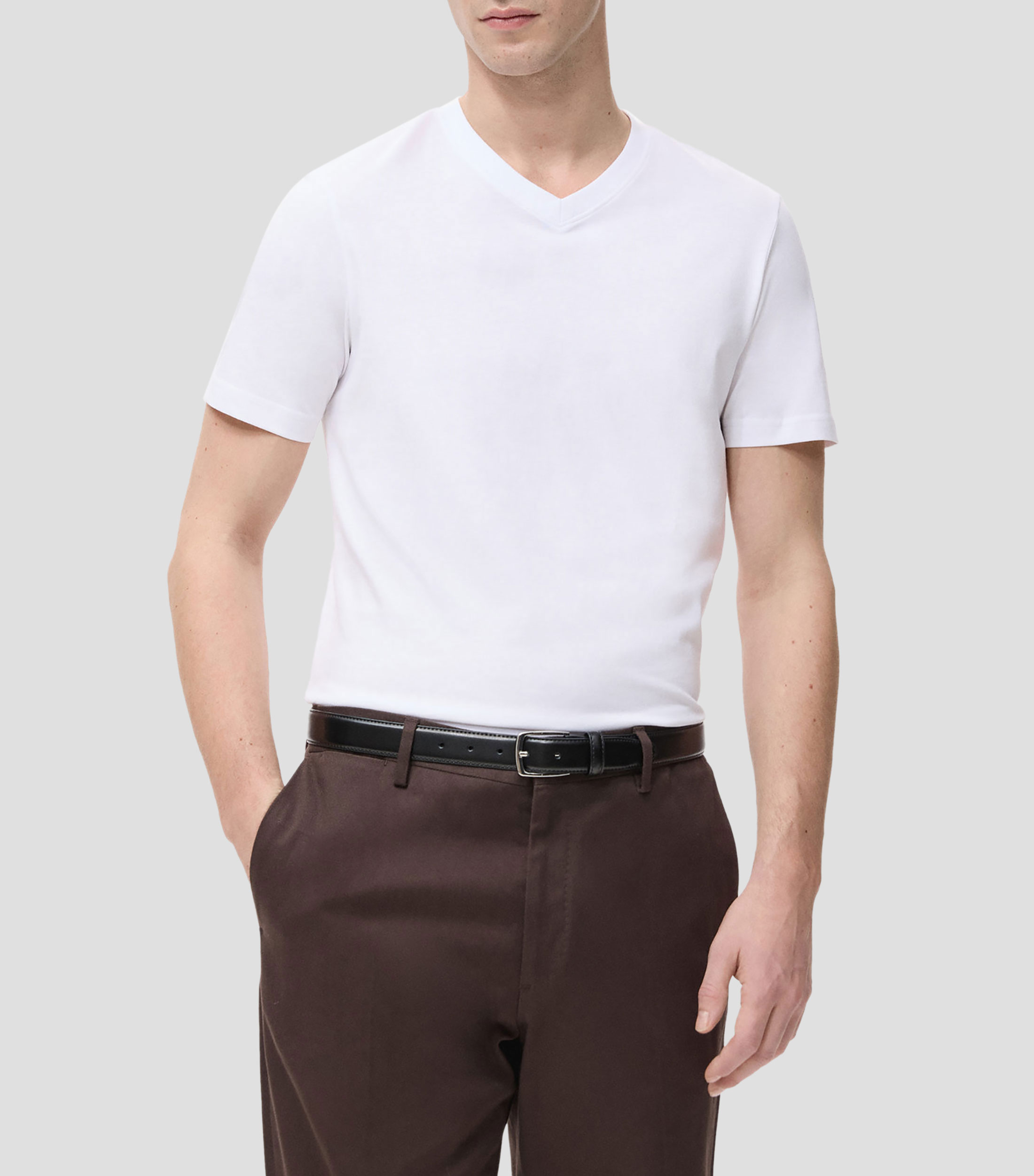 Playera cuello V manga corta lisa Hombre