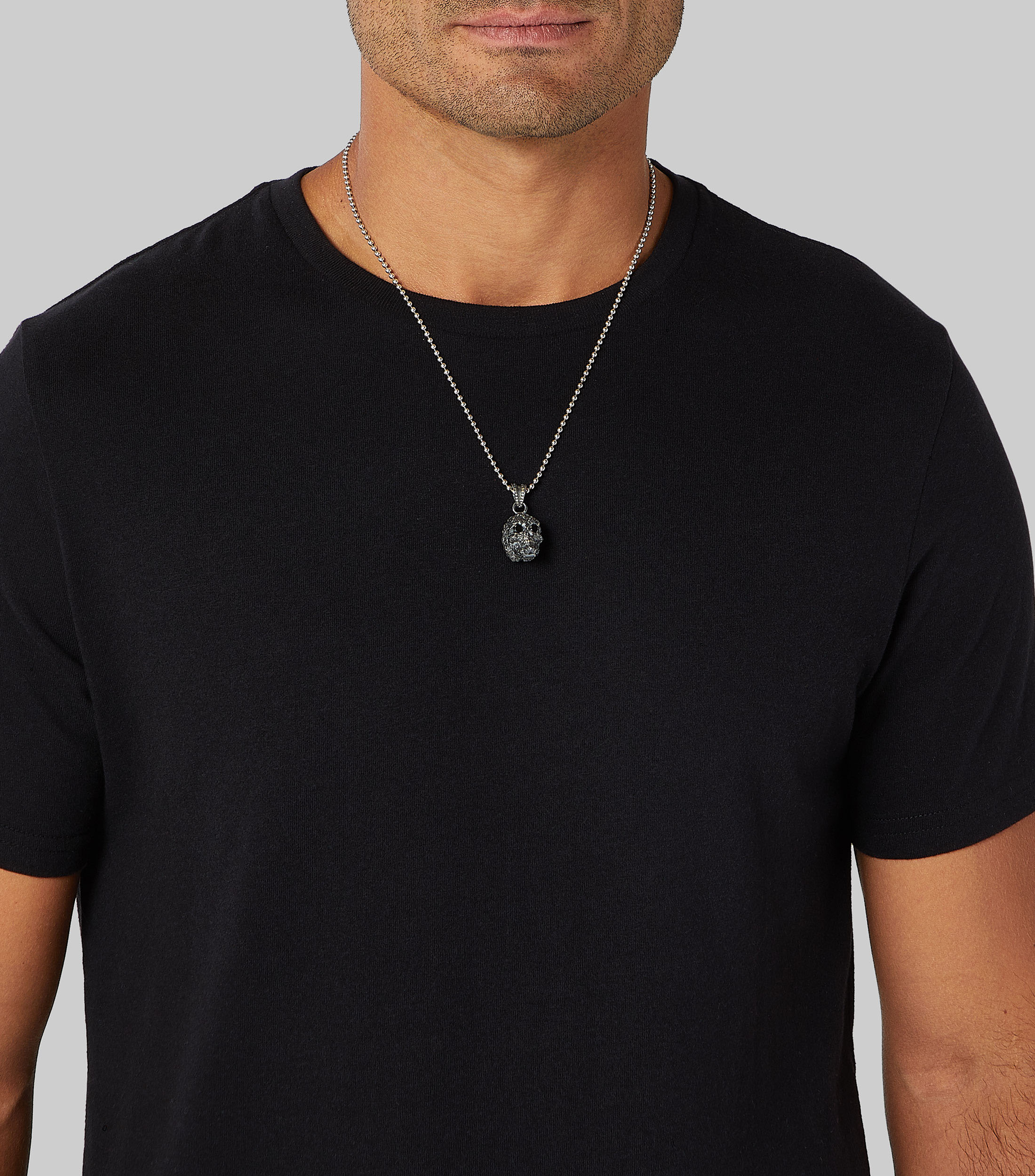 Dije de craneo con cadena en plata .925 Skull Rose Hombre