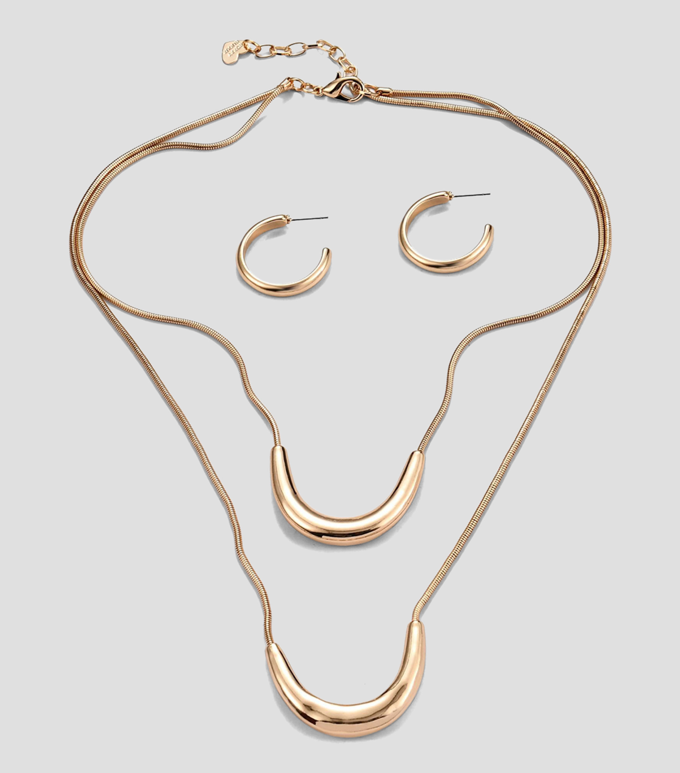 Set collar y aretes Mujer