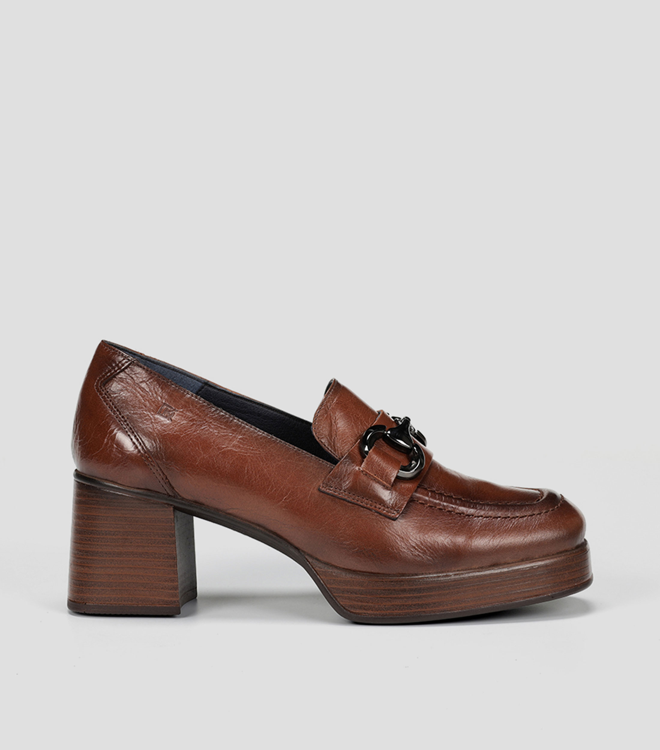 Mocasines Cristel en piel con tacón ancho de 5 cm y herraje Mujer
