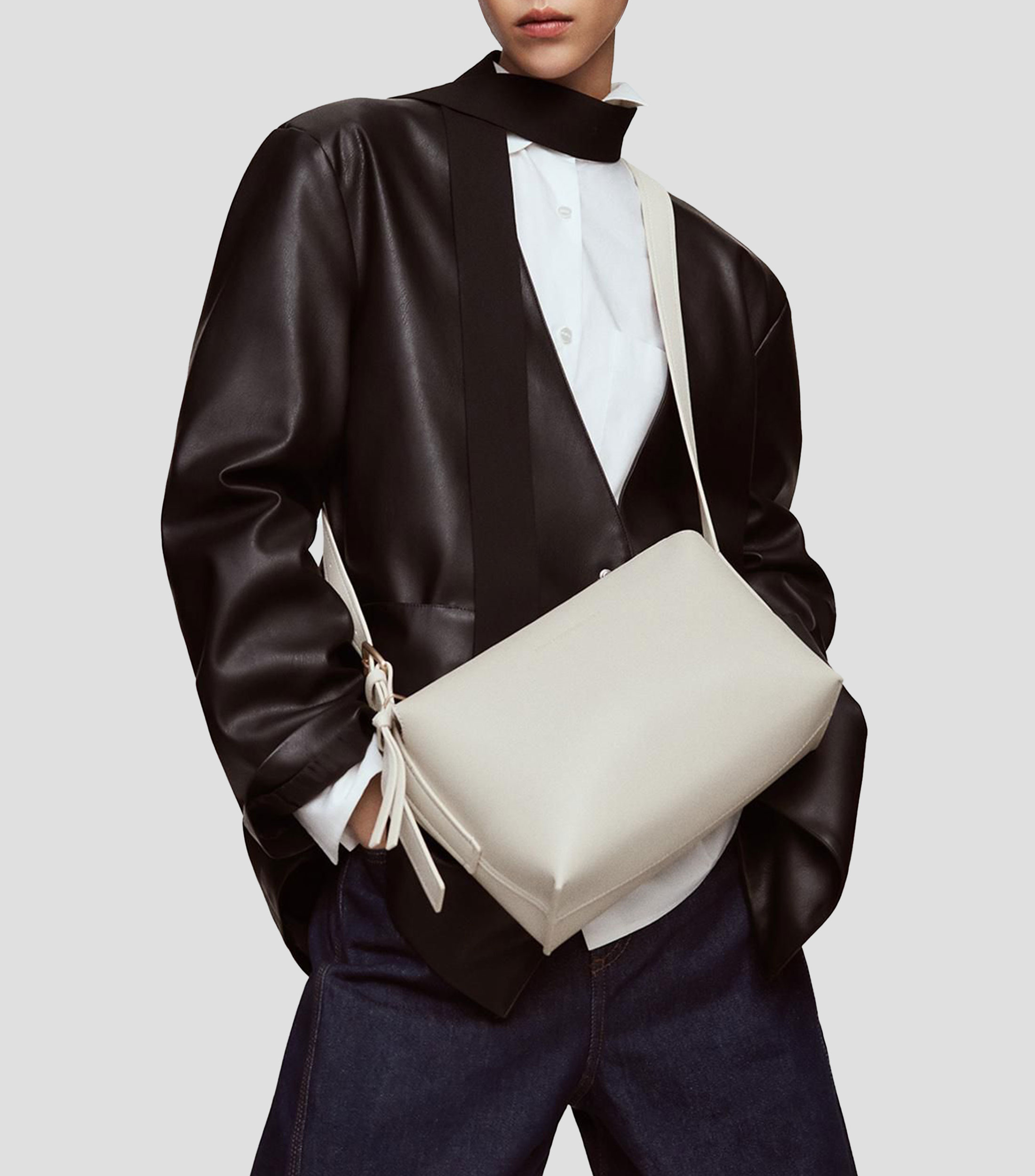 Bolsa crossbody lisa Mujer