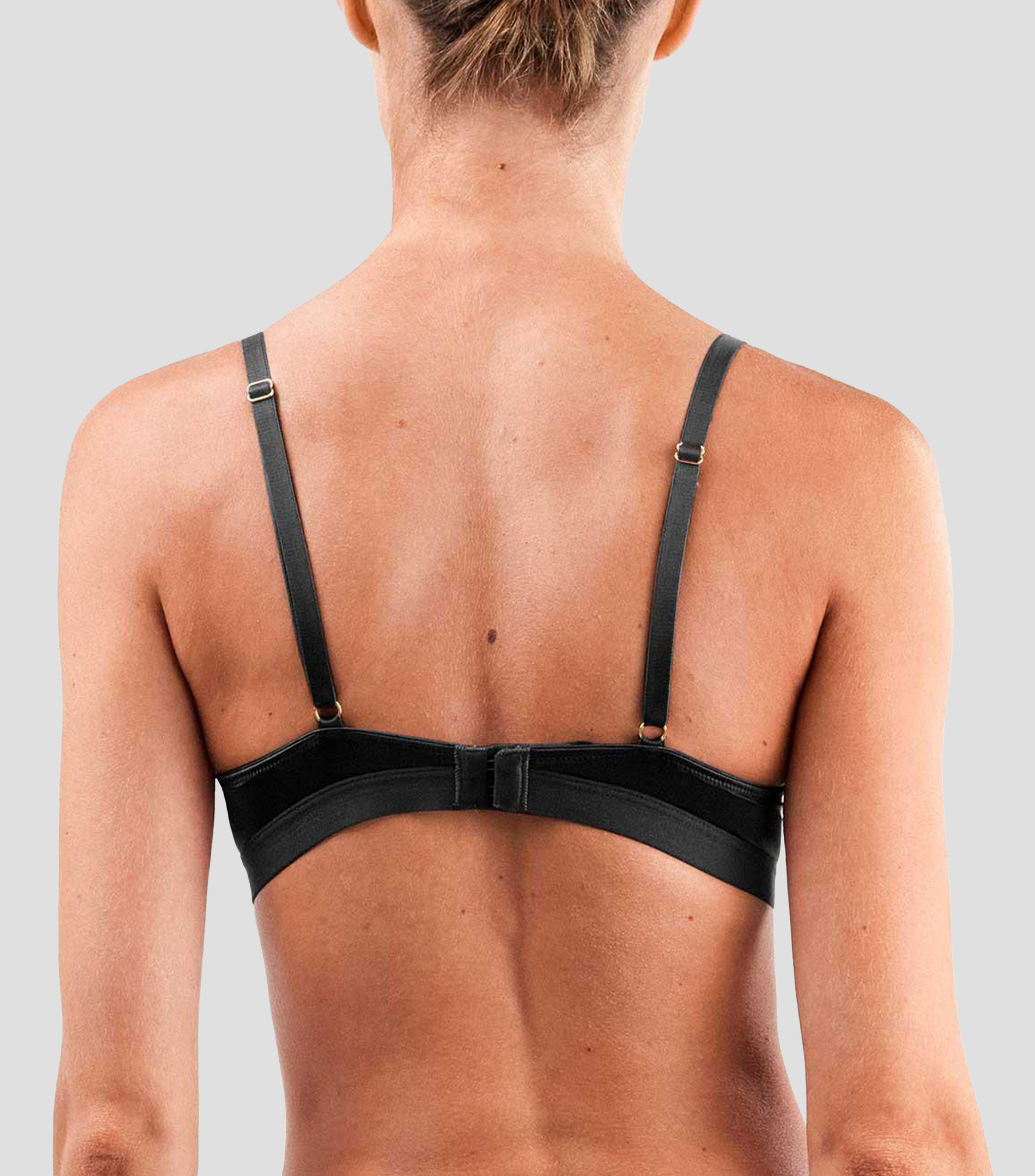 Brasier de encaje con copa preformada