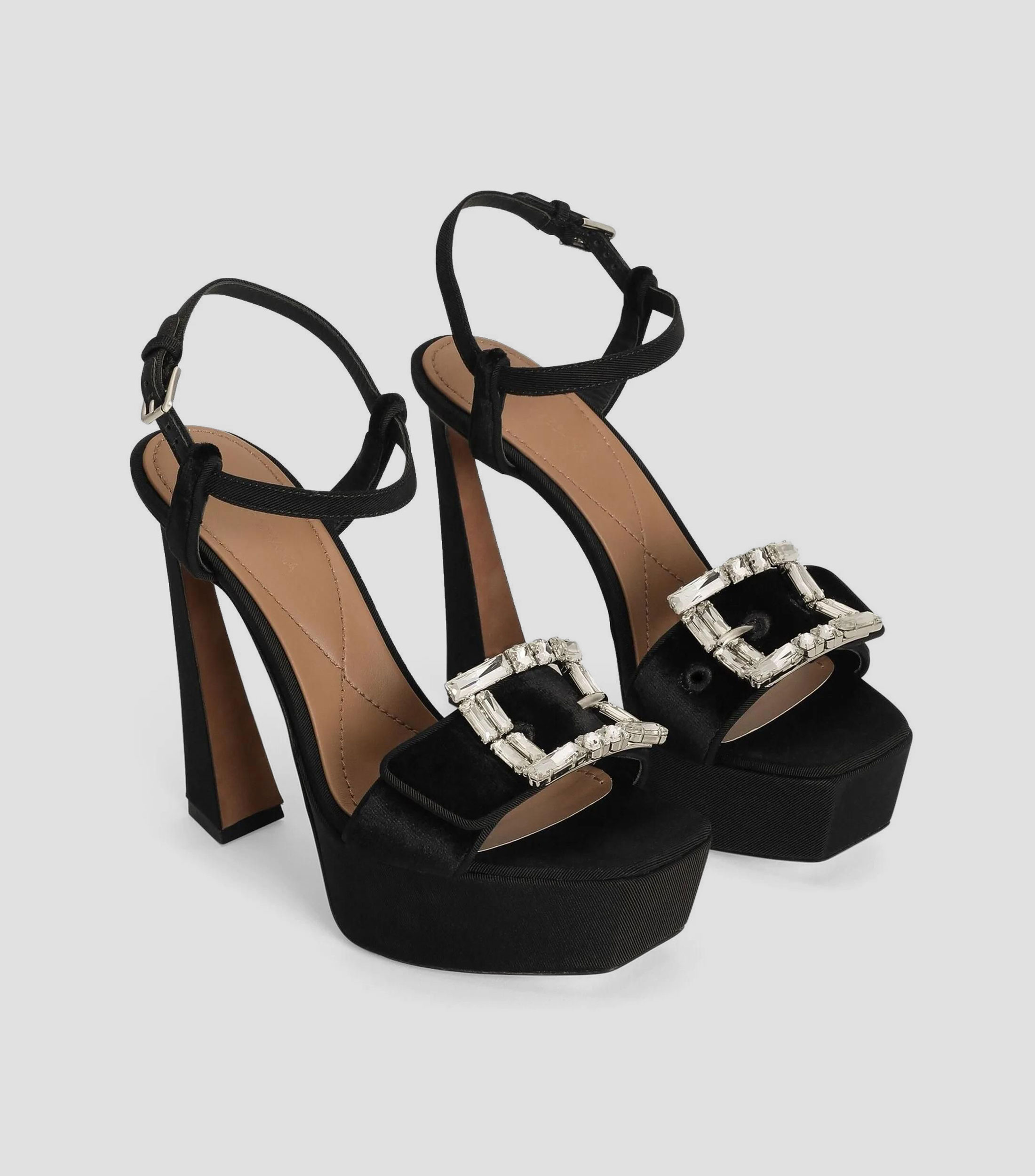 Sandalias con tacon alto y plataforma Mujer