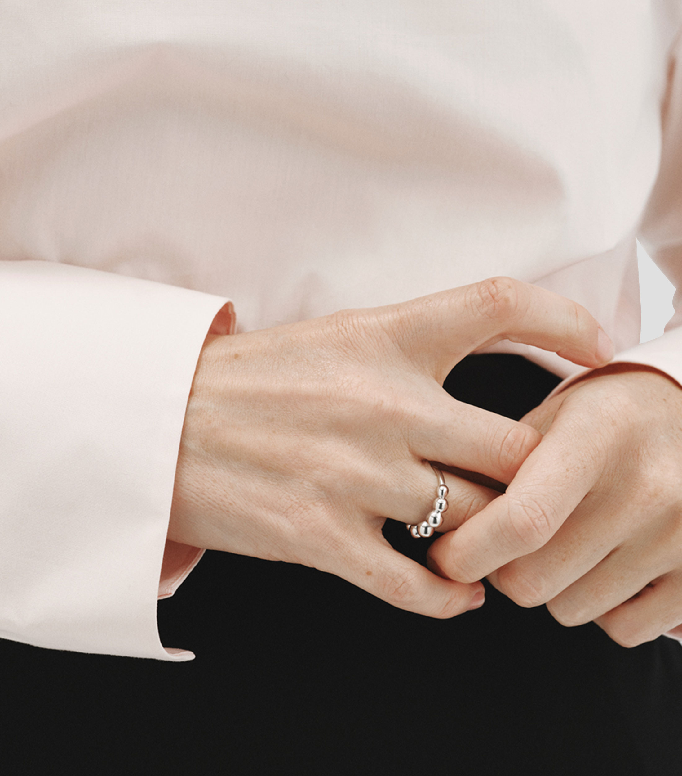 Anillo en Plata .925 con esferas Mujer