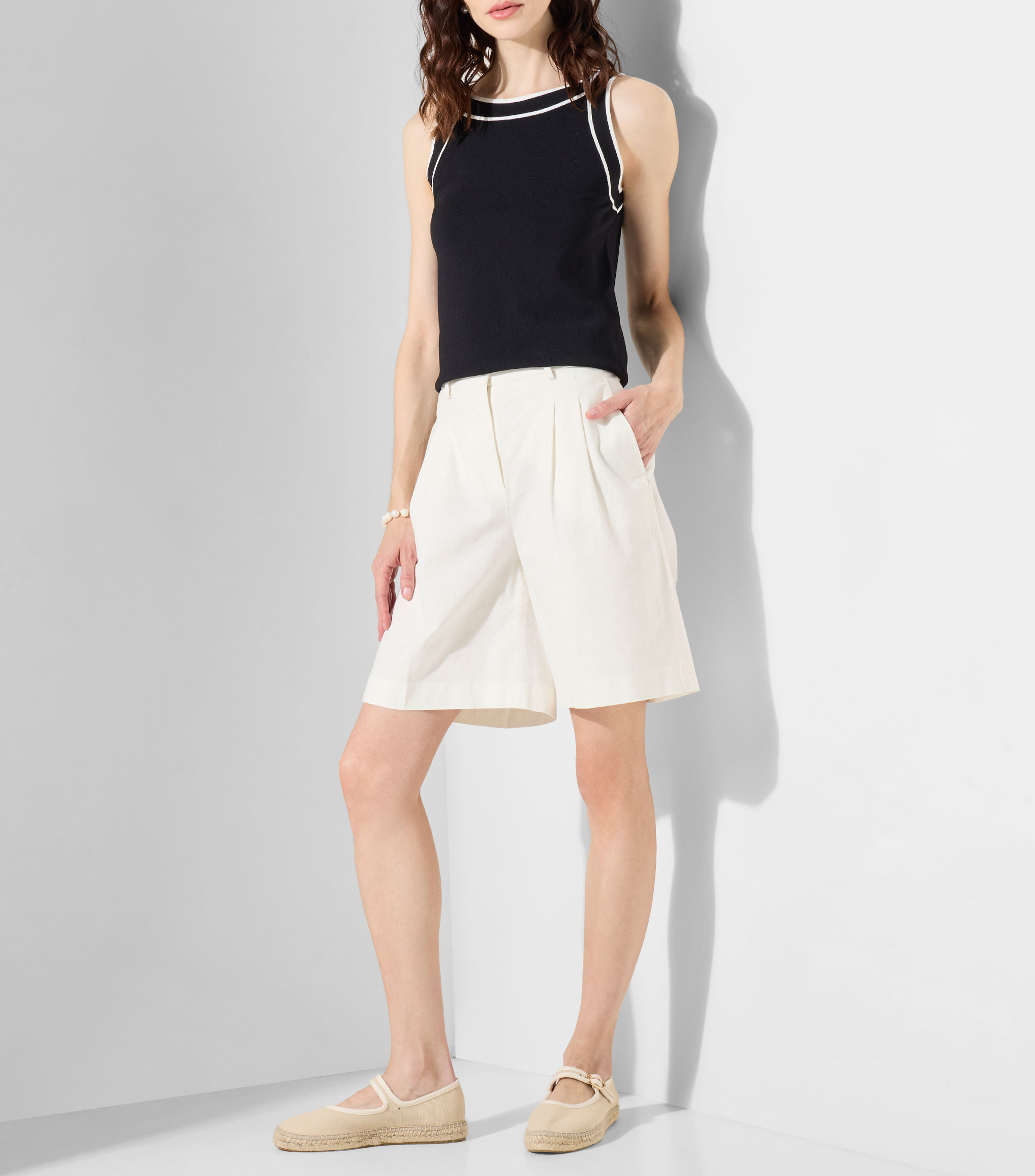 Top cuello redondo sin mangas liso Mujer