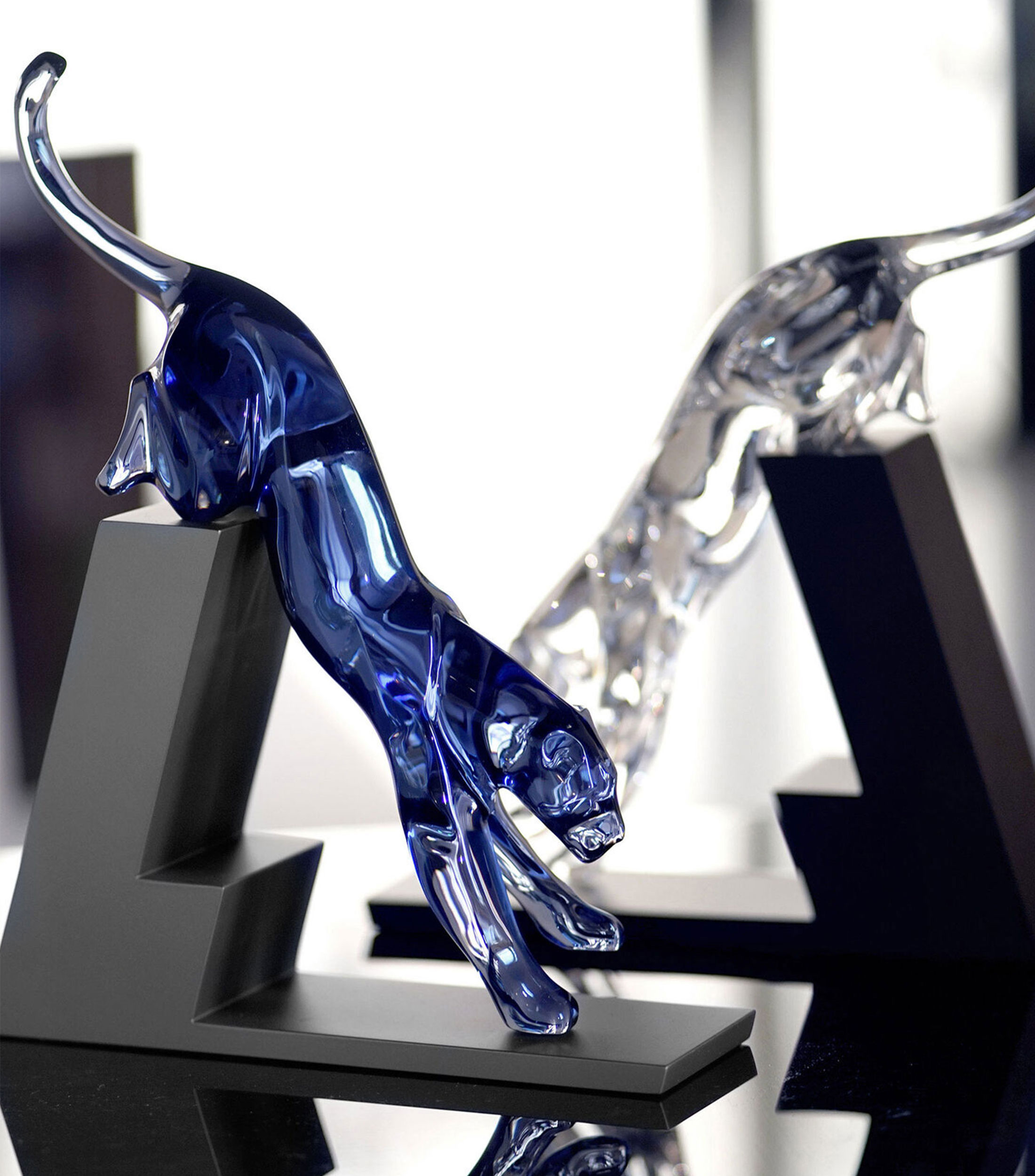 Figura Panthere The Leap Transparente