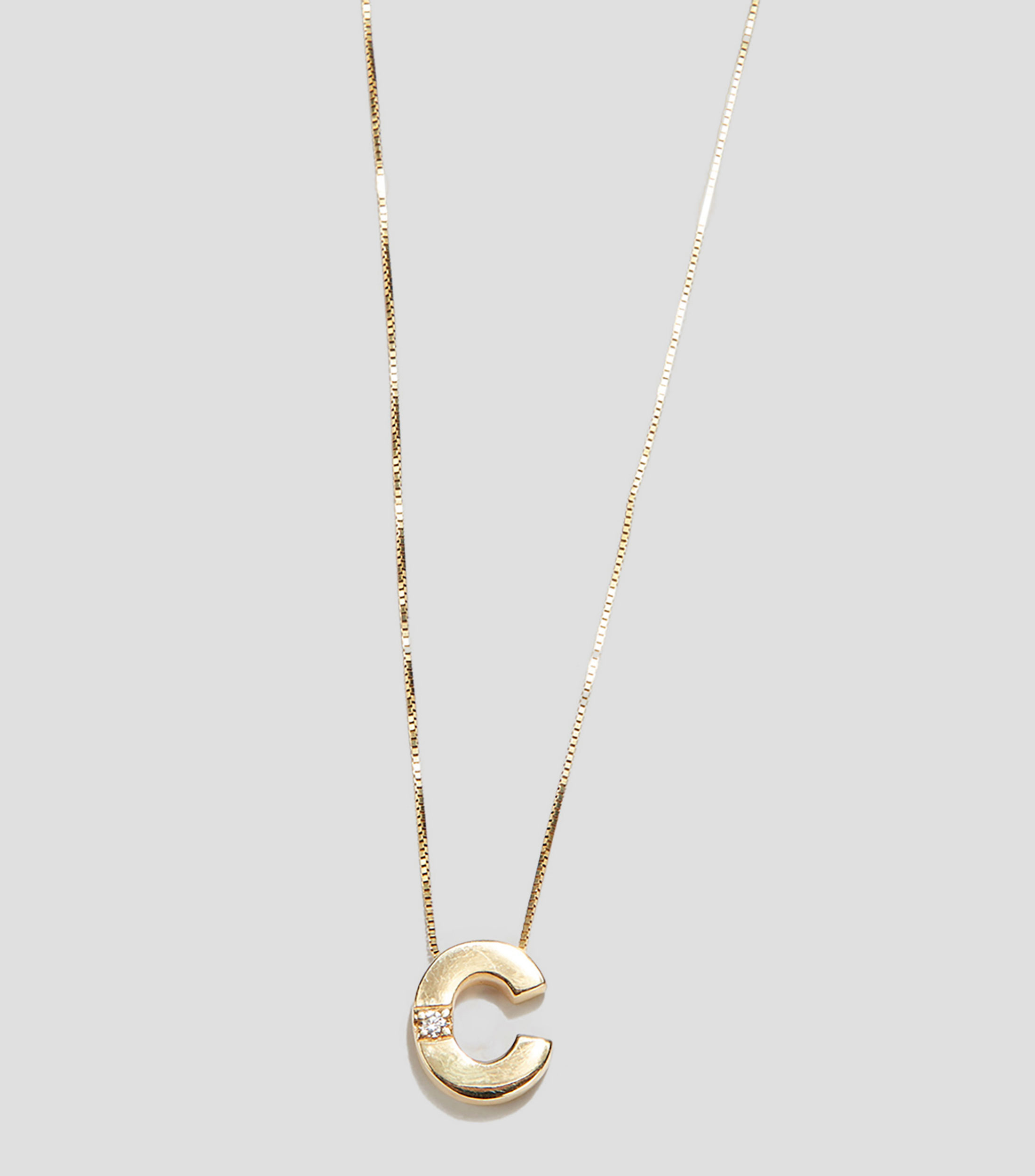 Dije en oro amarillo con diamante Letra 'C' Mujer