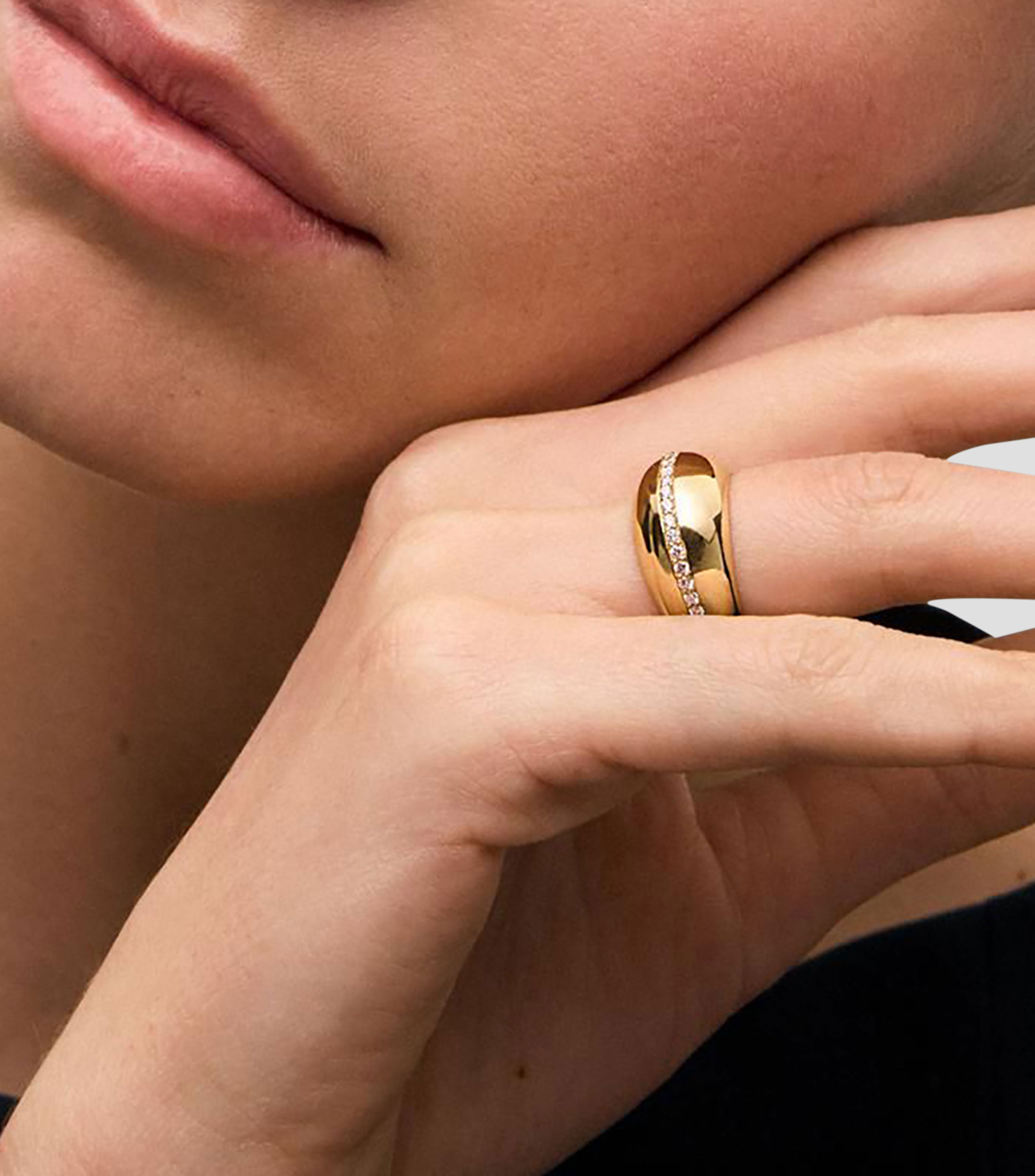 Anillo en oro amarillo de 18 kilates con diamante Mujer