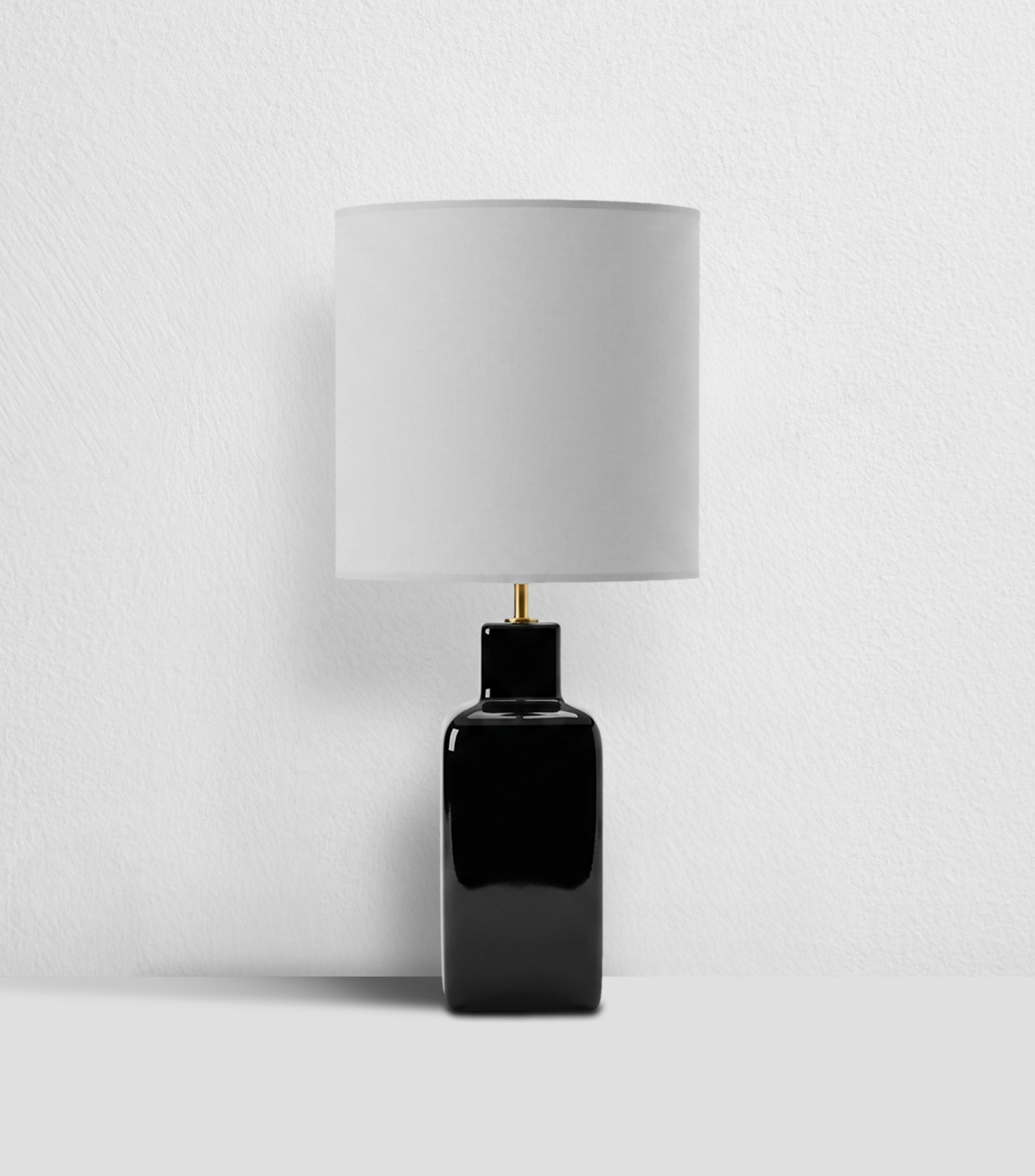 Lámpara de mesa Anderson L, 120 V