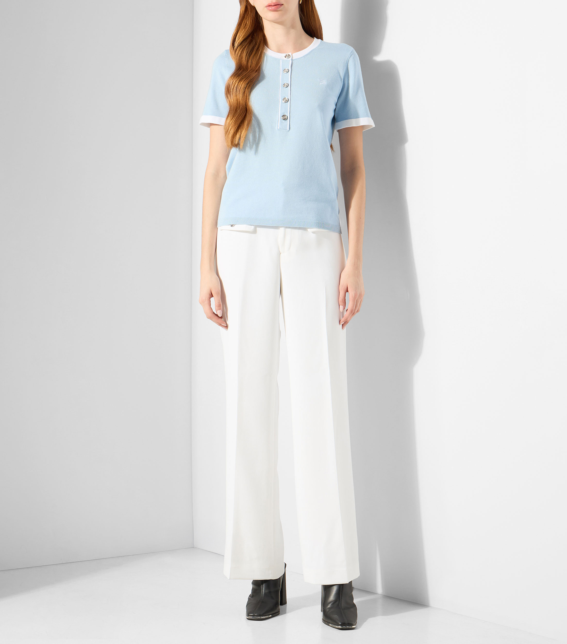 Blusa lisa con manga corta Mujer