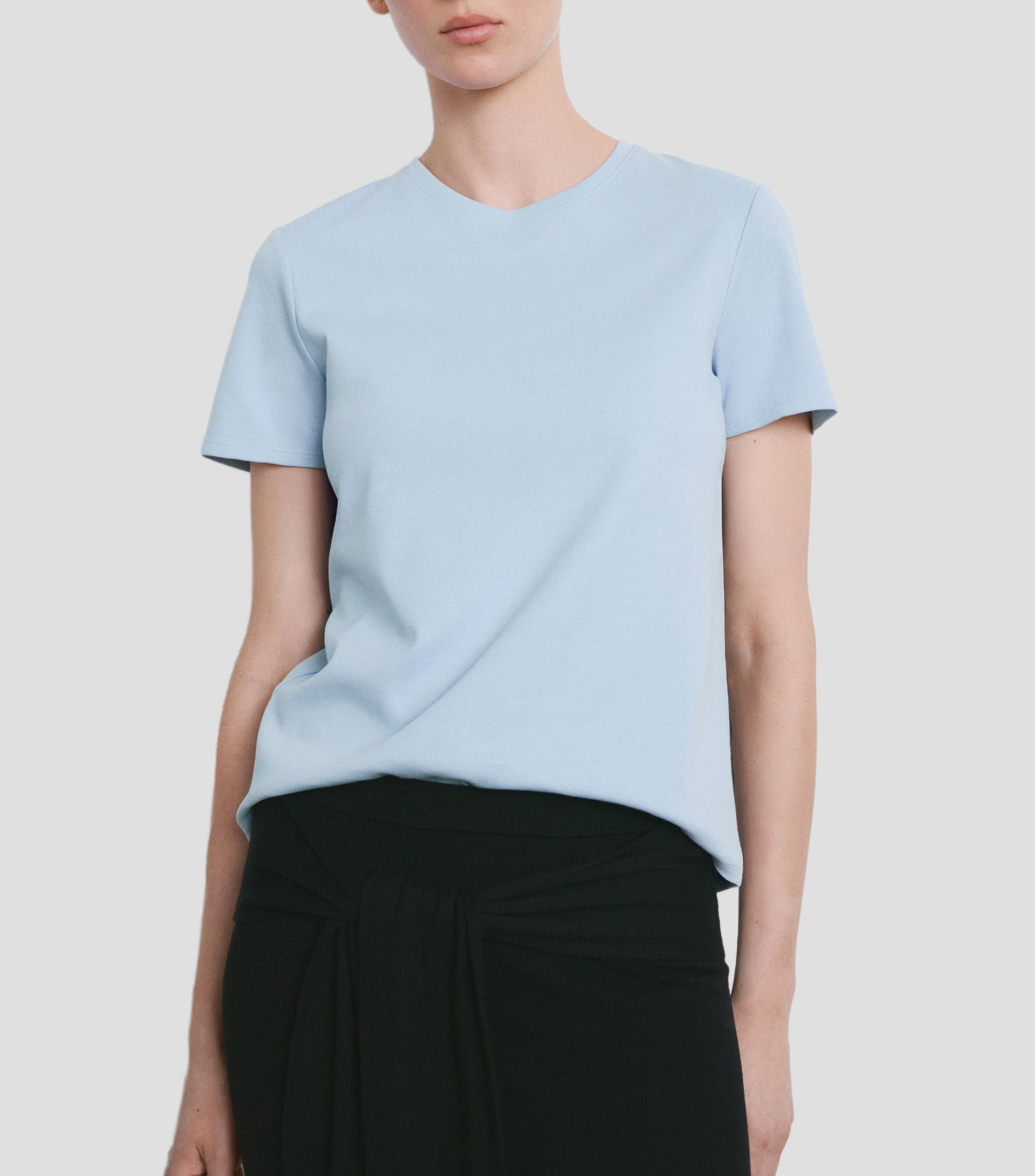 Playera cuello redondo manga corta lisa Mujer