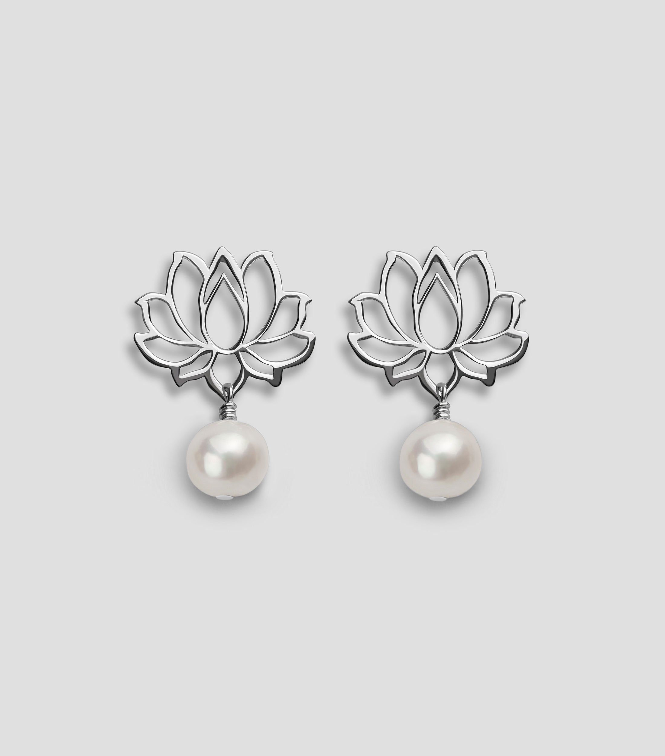 Aretes en plata .925 flor de loto Mujer