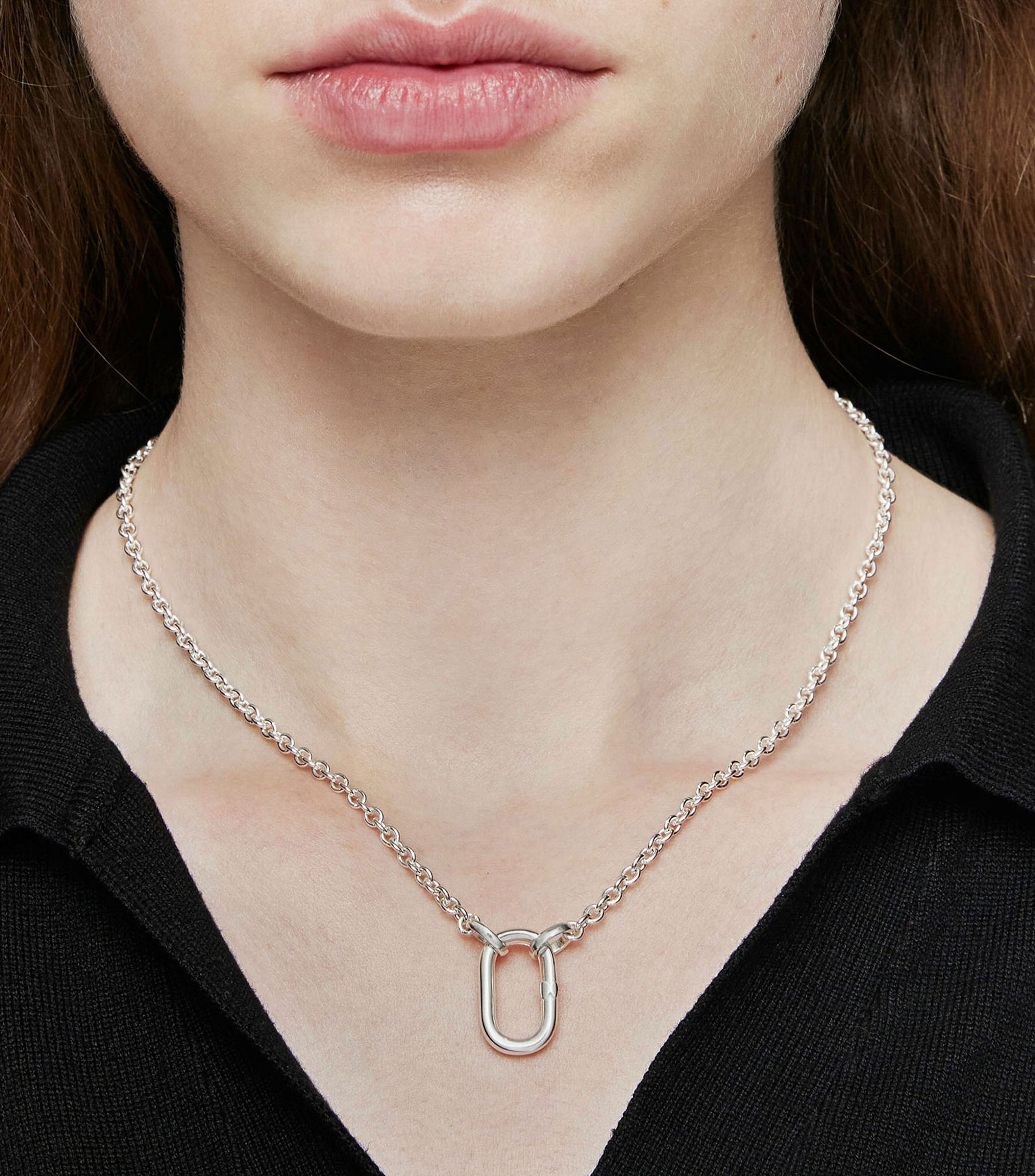 Anilla mediana de plata Hold Oval Mujer