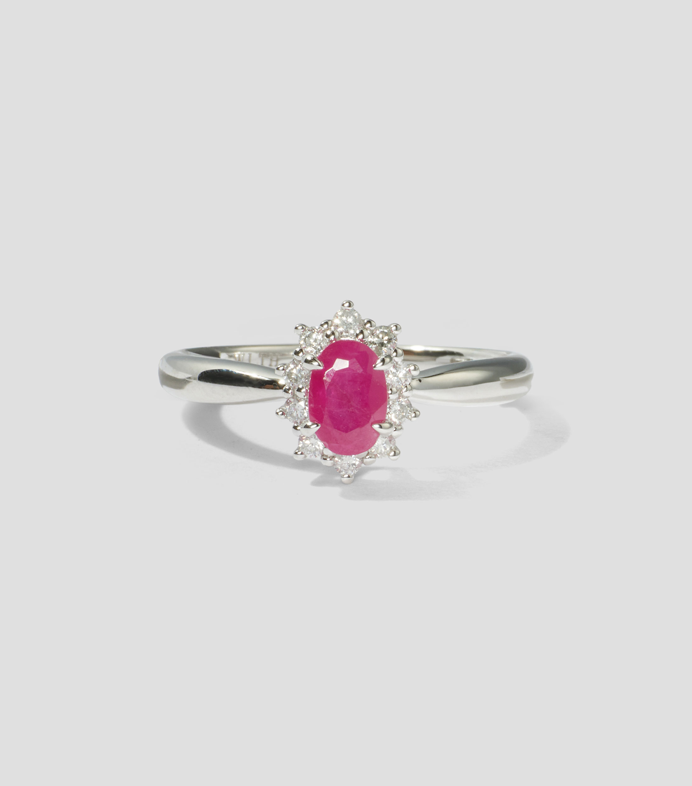 Anillo en Oro blanco de 14 Kilates con rubí Mujer
