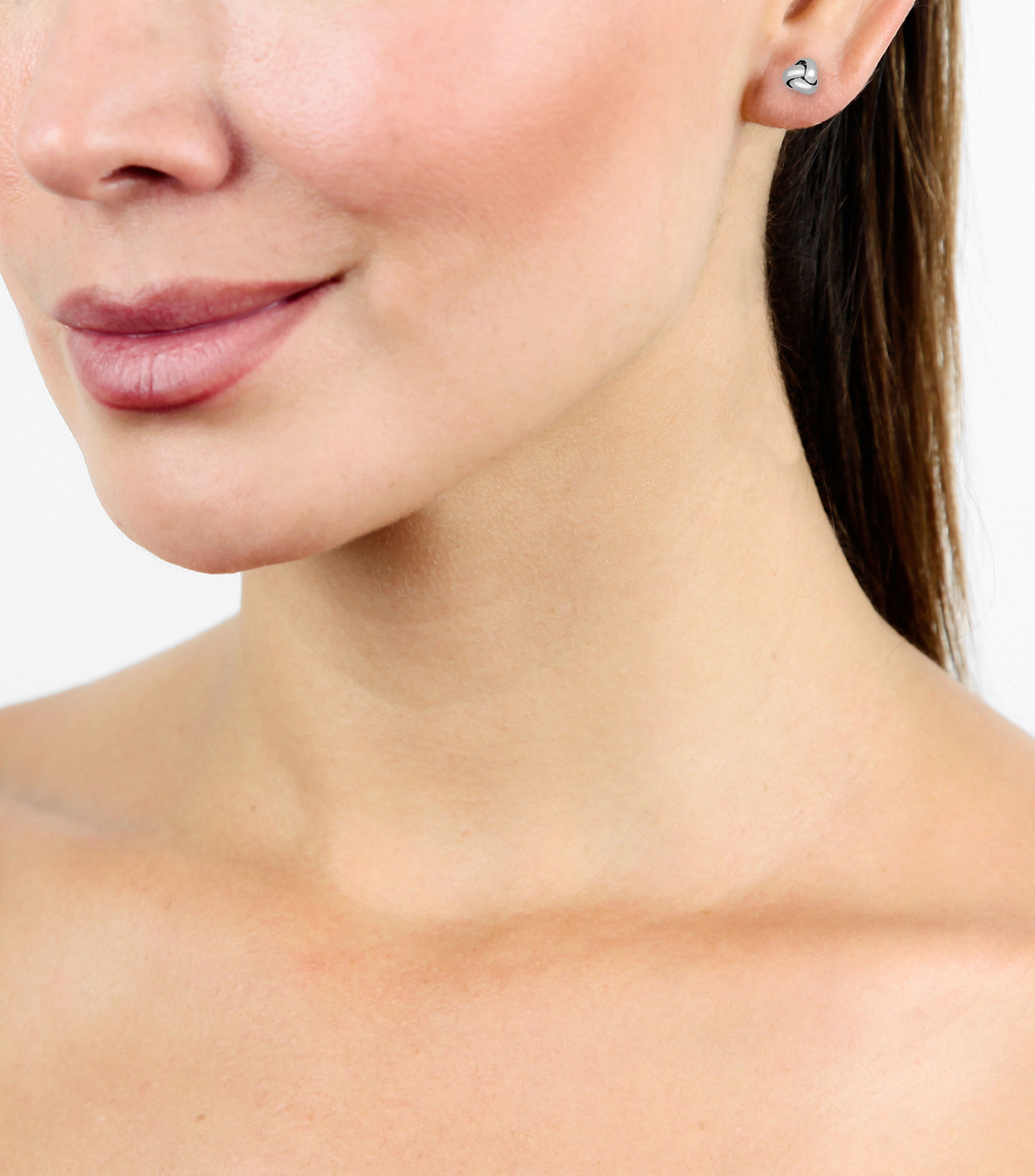 Aretes en Oro blanco de 14 Kilates Dinasti Mujer
