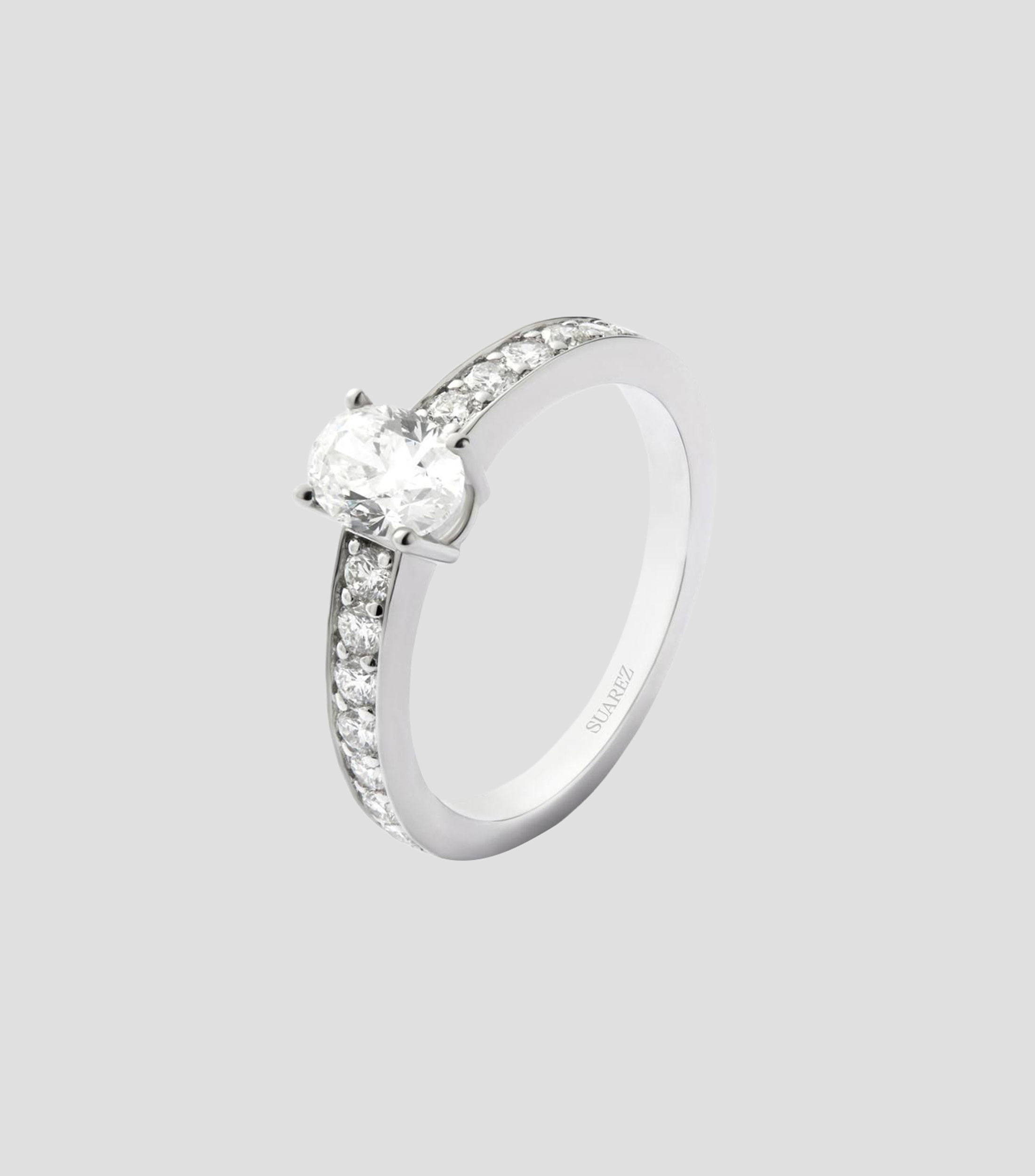 Anillo en oro blanco de 18 kilates Compromiso con diamantes Mujer