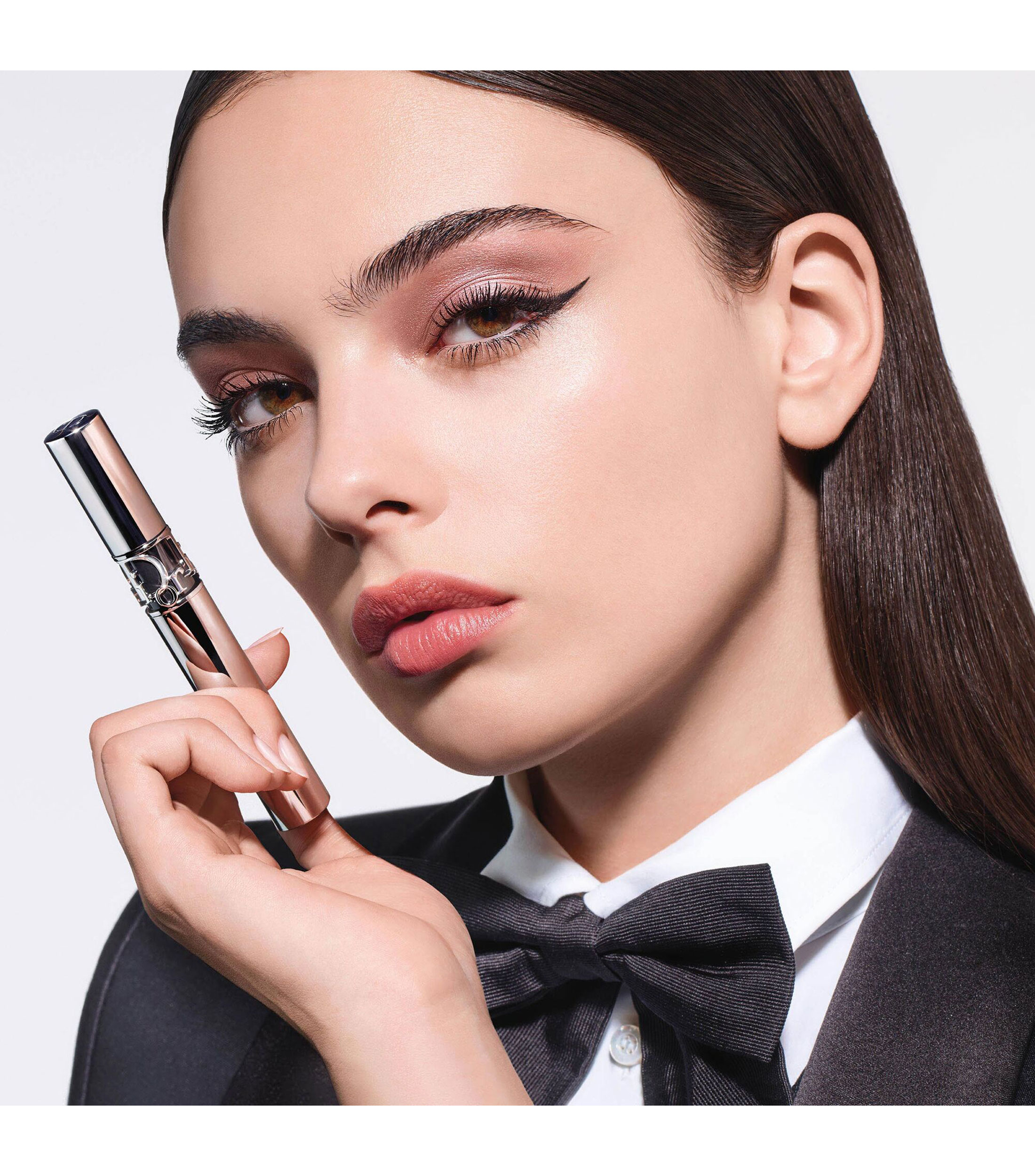 DIORSHOW, MAXIMIZER 4D PRIMER-SERUM DE MASCARA - TRATAMIENTO DE PESTANAS - 24 H, 10 ML