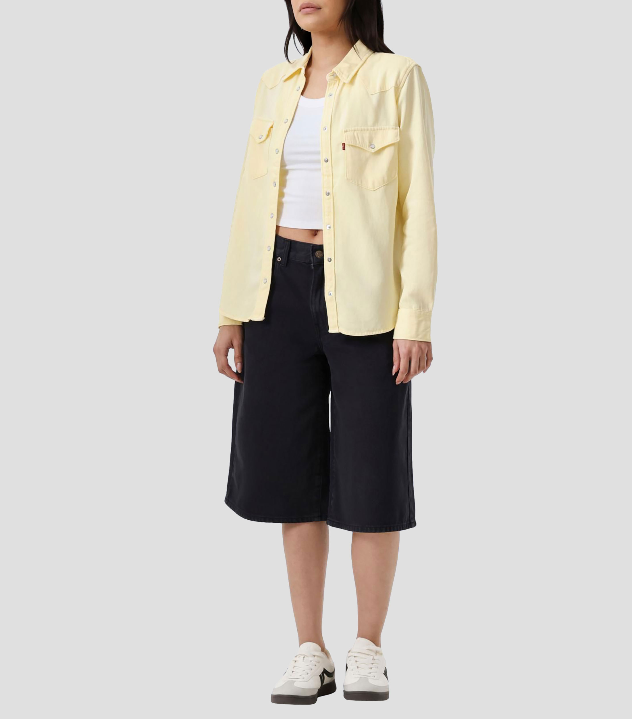 Short liso Mujer