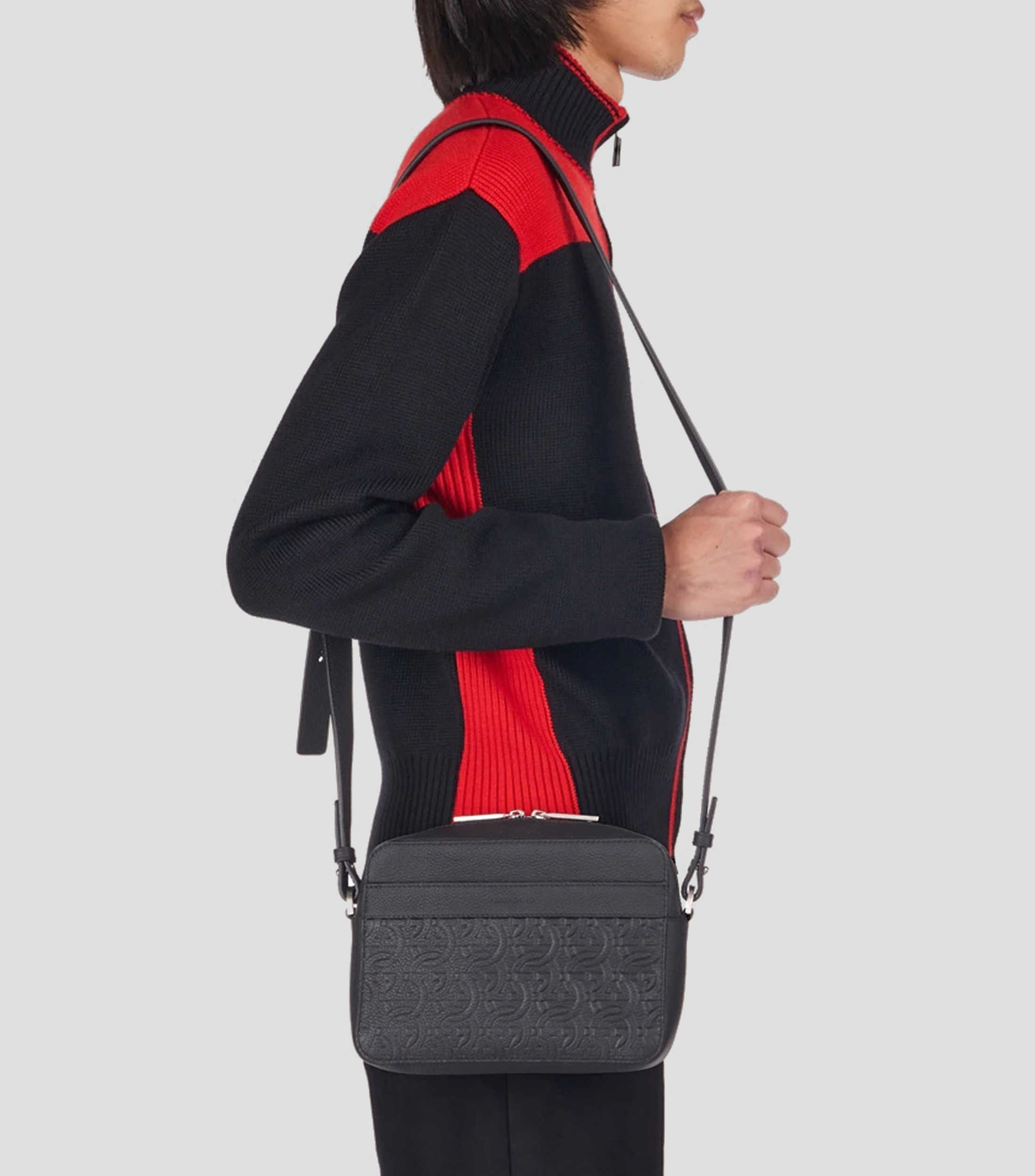 Bolso crossbody con gofrado Gancini Hombre