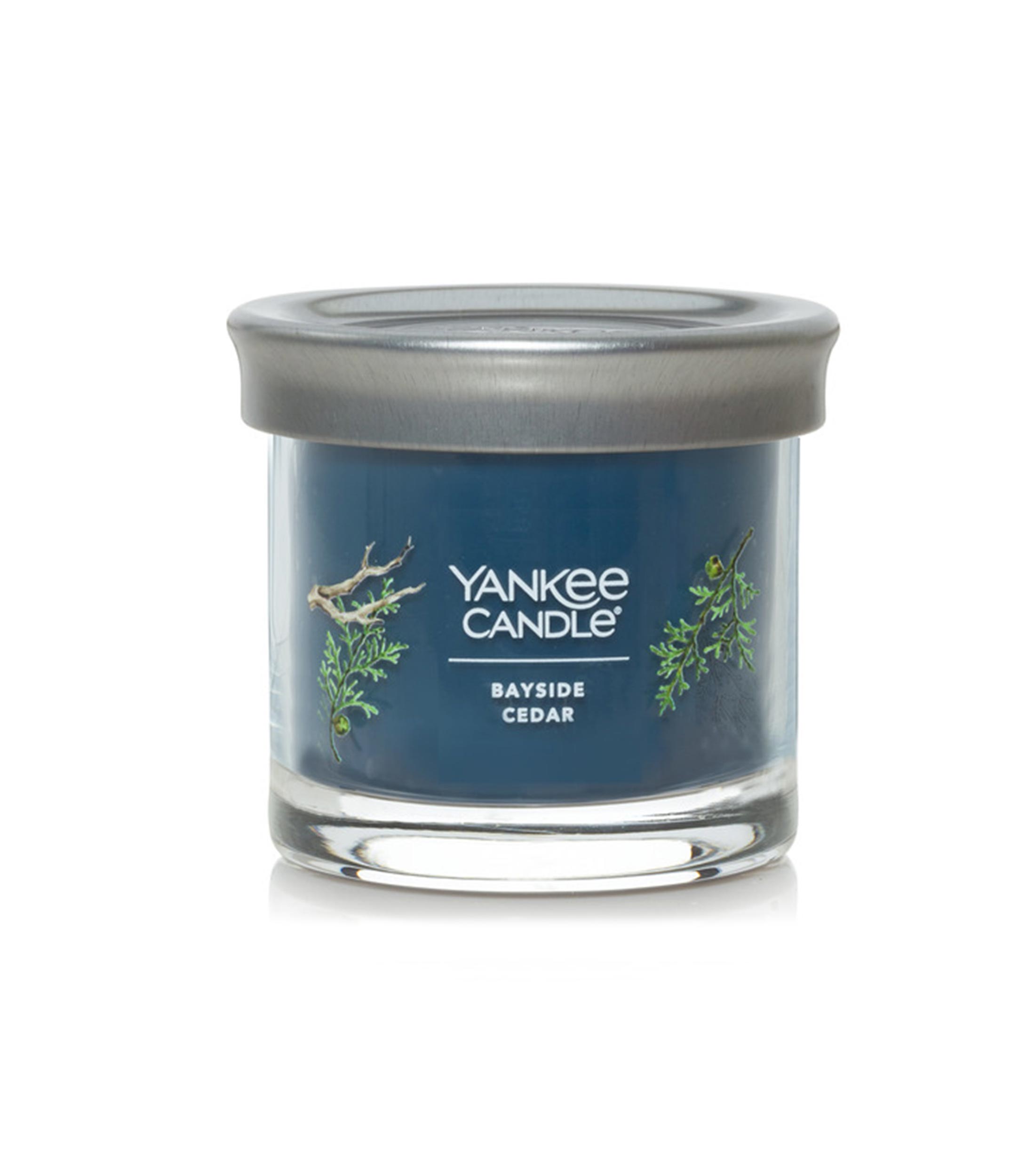 Vela Jar Yankee S Bayside Cedar