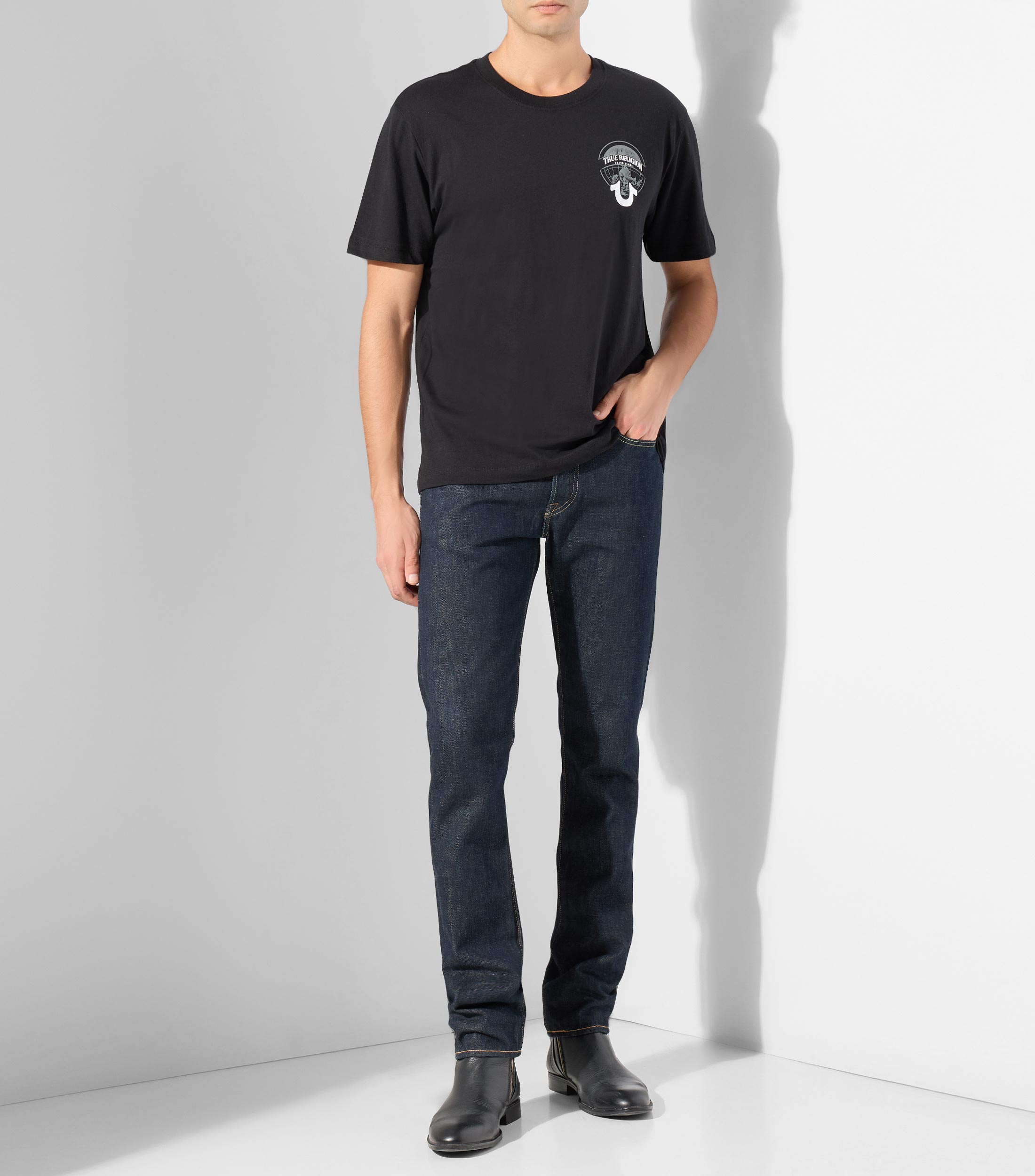 Playera cuello redondo manga corta estampada Hombre