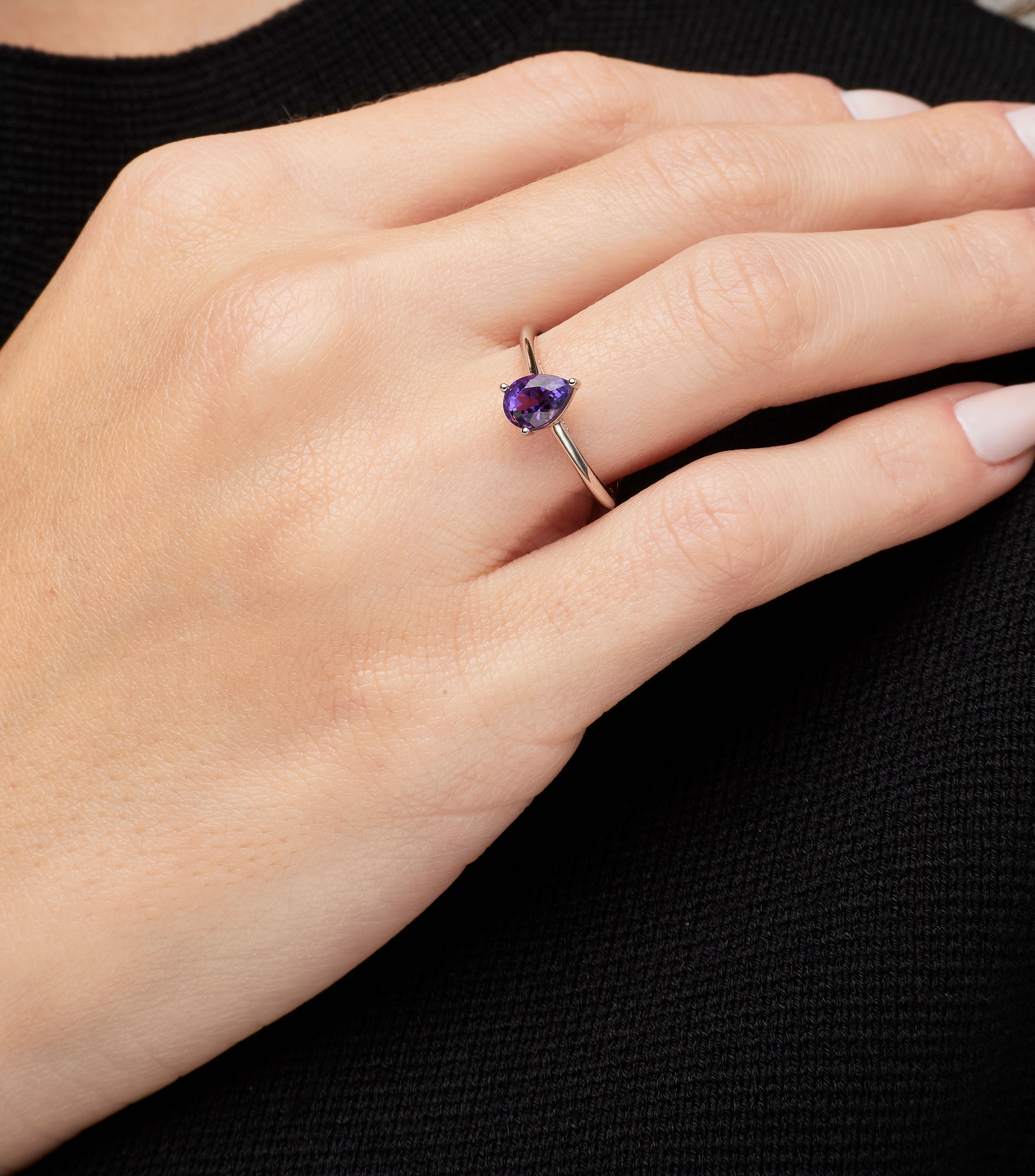 Anillo en Oro de 14 Kilates con Amatista Mujer