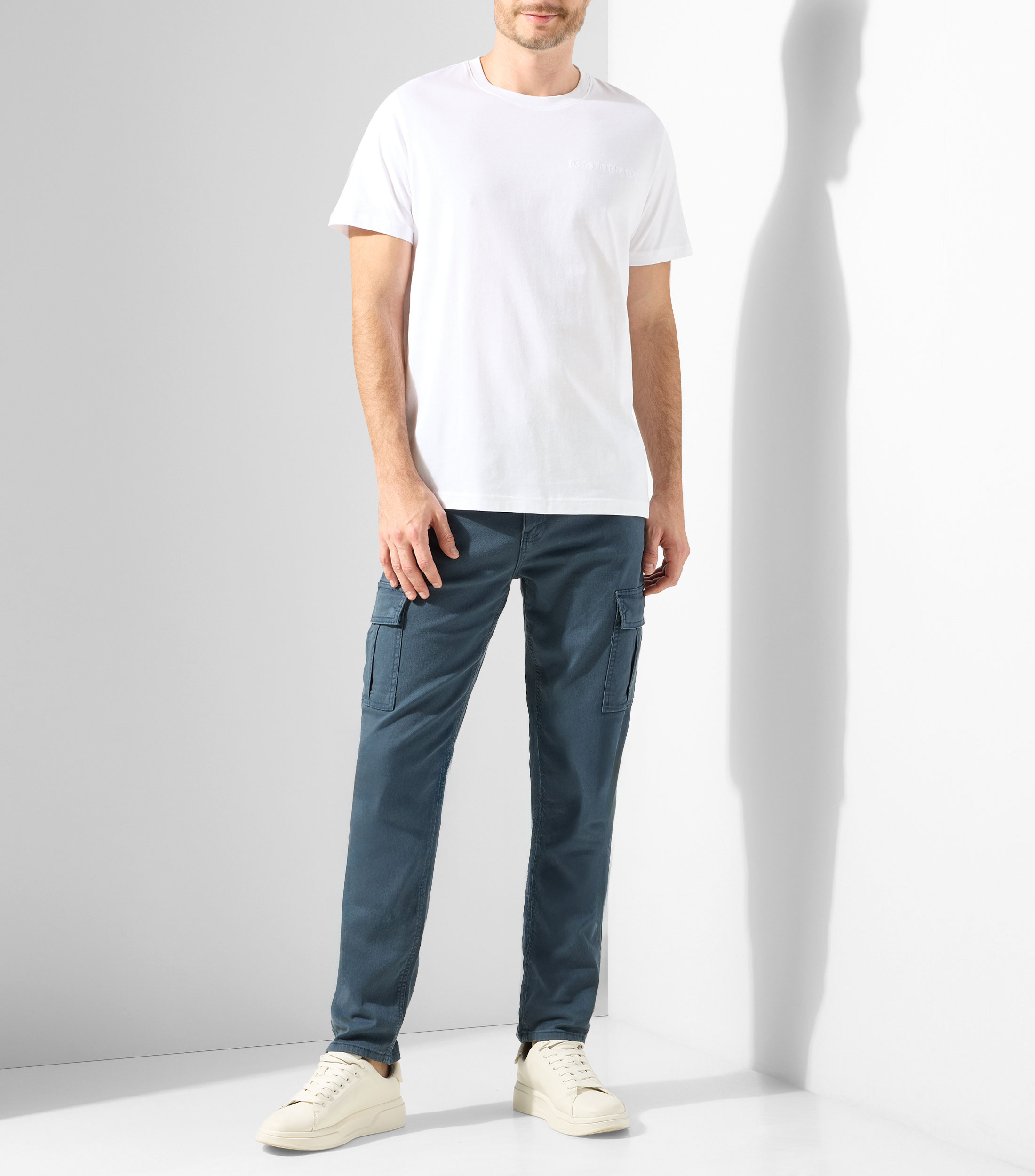 Playera cuello redondo manga corta lisa Hombre