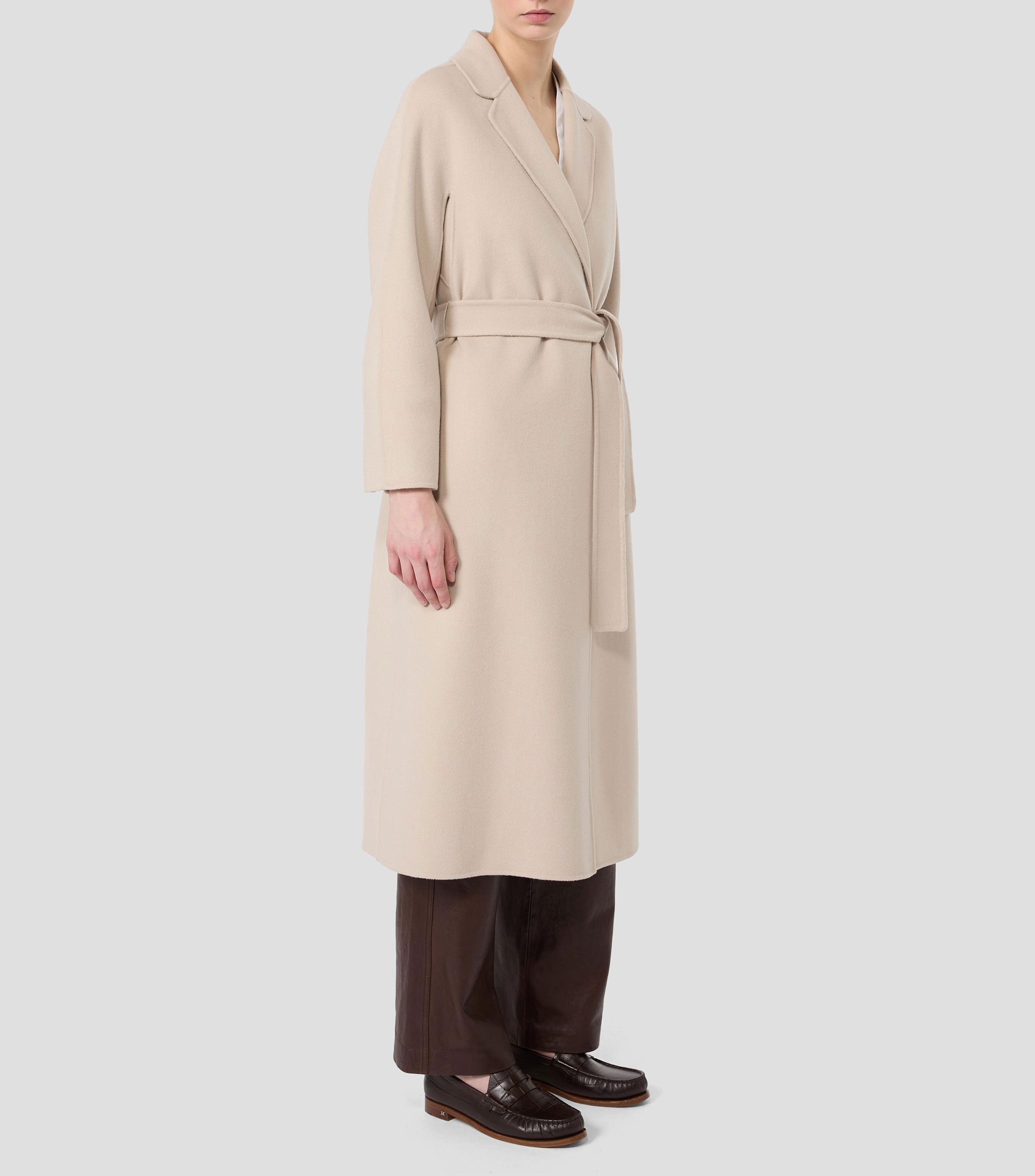 Abrigo midi abierto Mujer