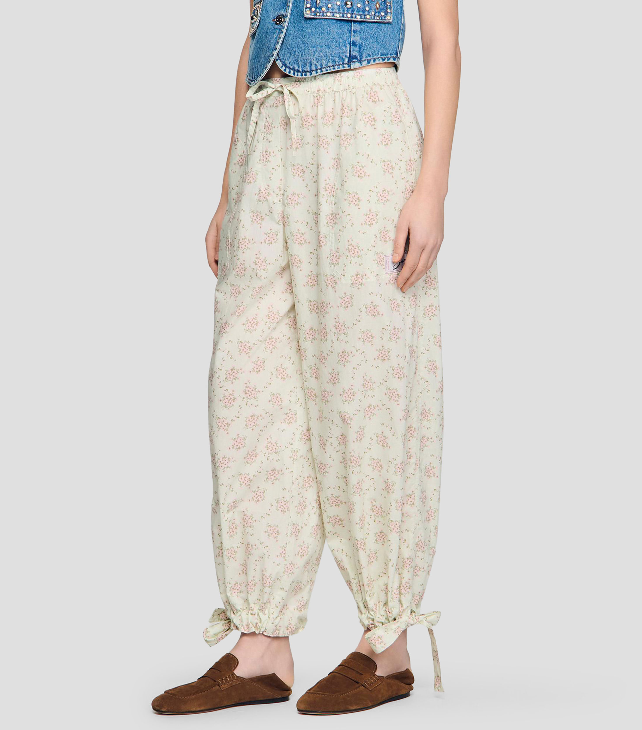 Pantalón con flores Davi Mujer