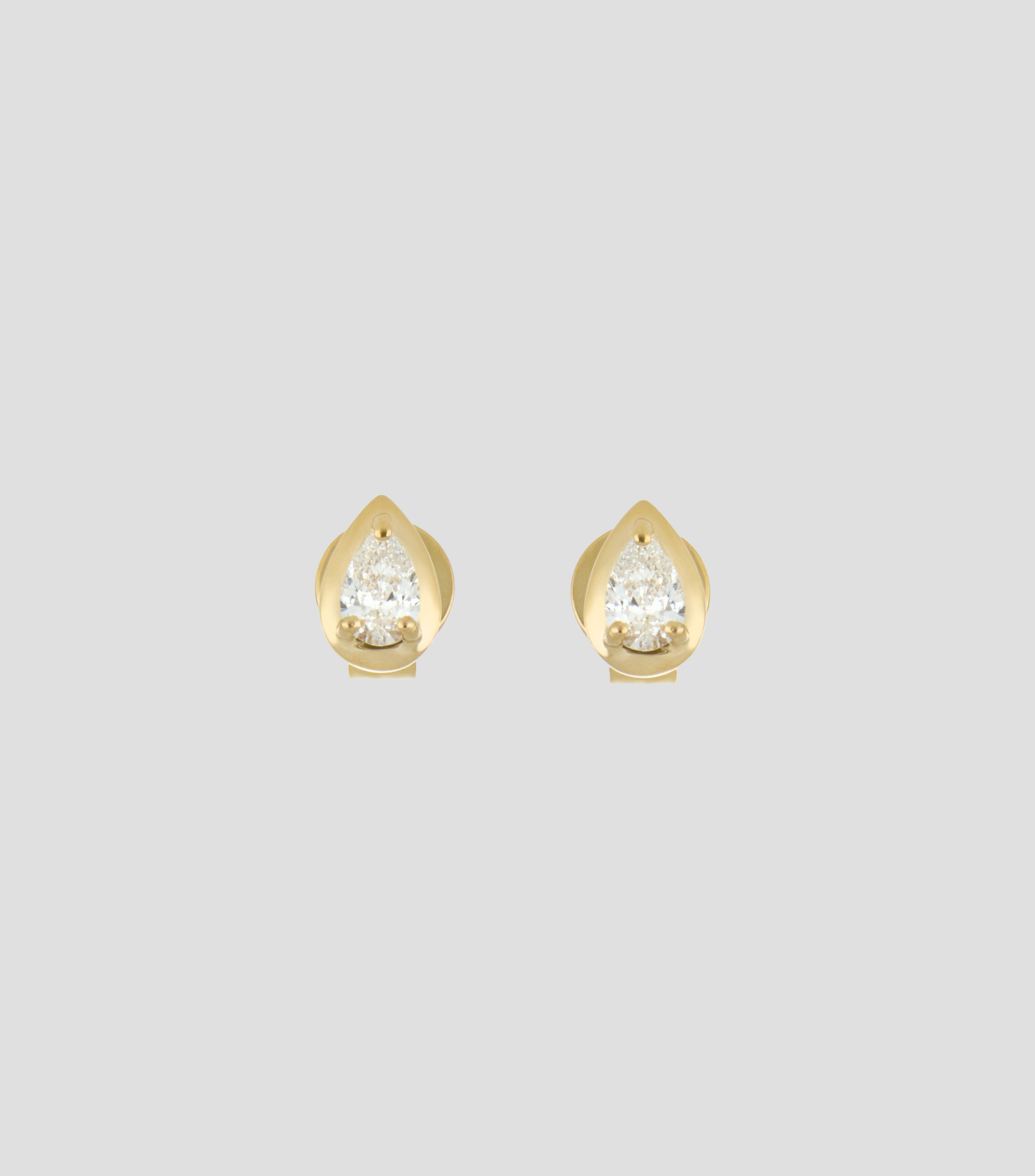Broqueles en Oro amarillo de 18 Kilates con Diamante Mujer