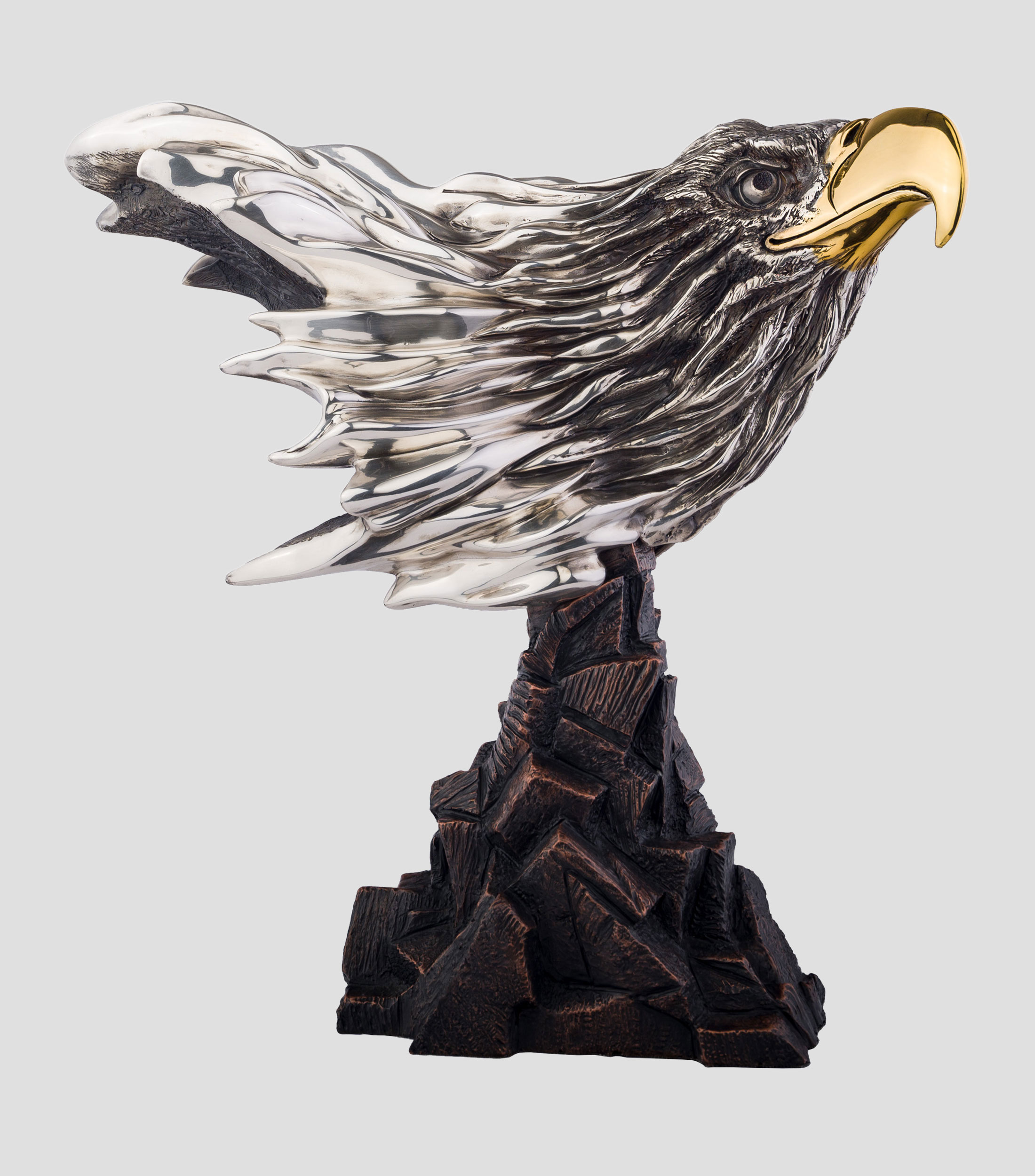 Figura Cabeza de Aguila en plata y oro