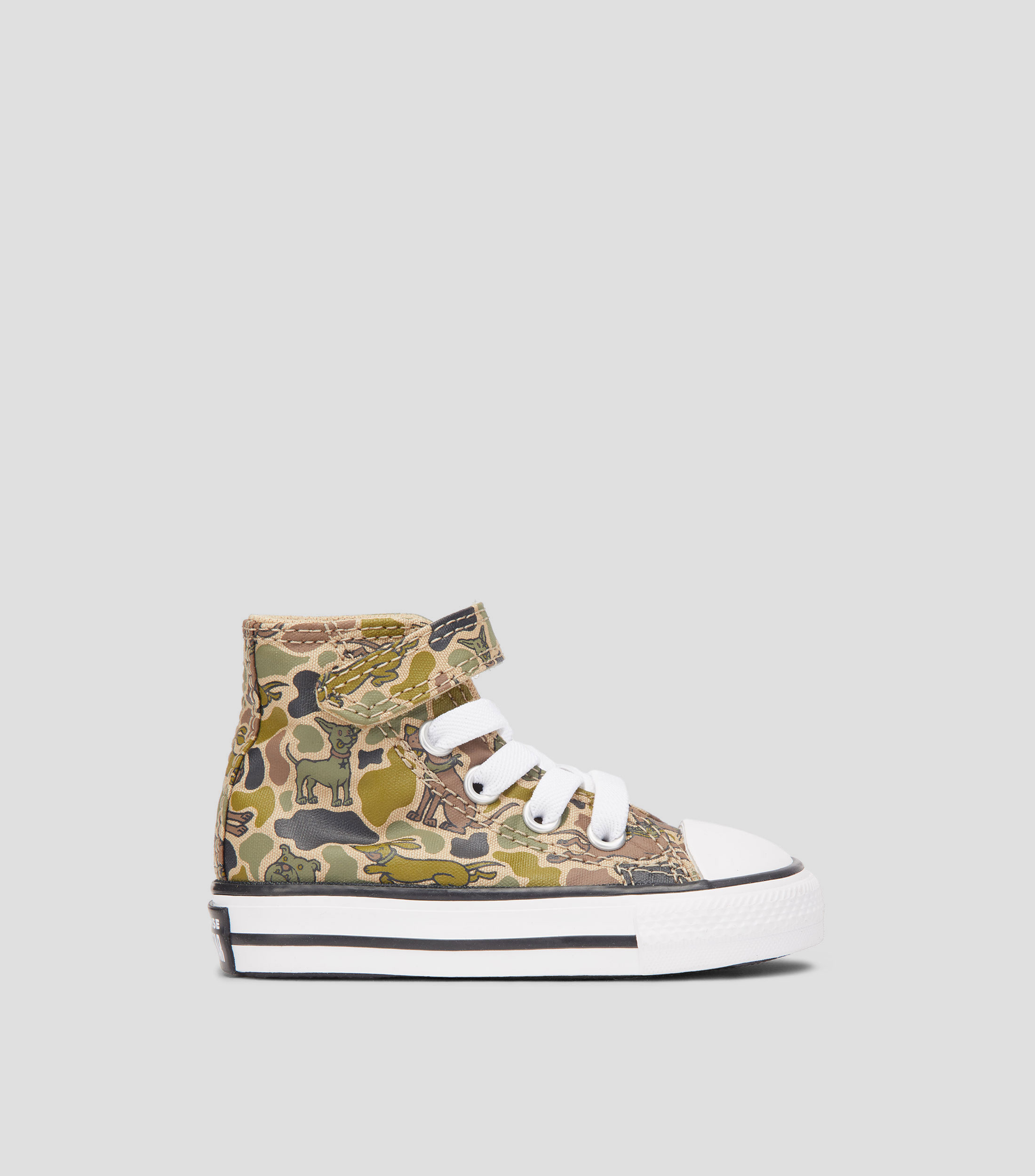 Tenis gala camuflado 2025