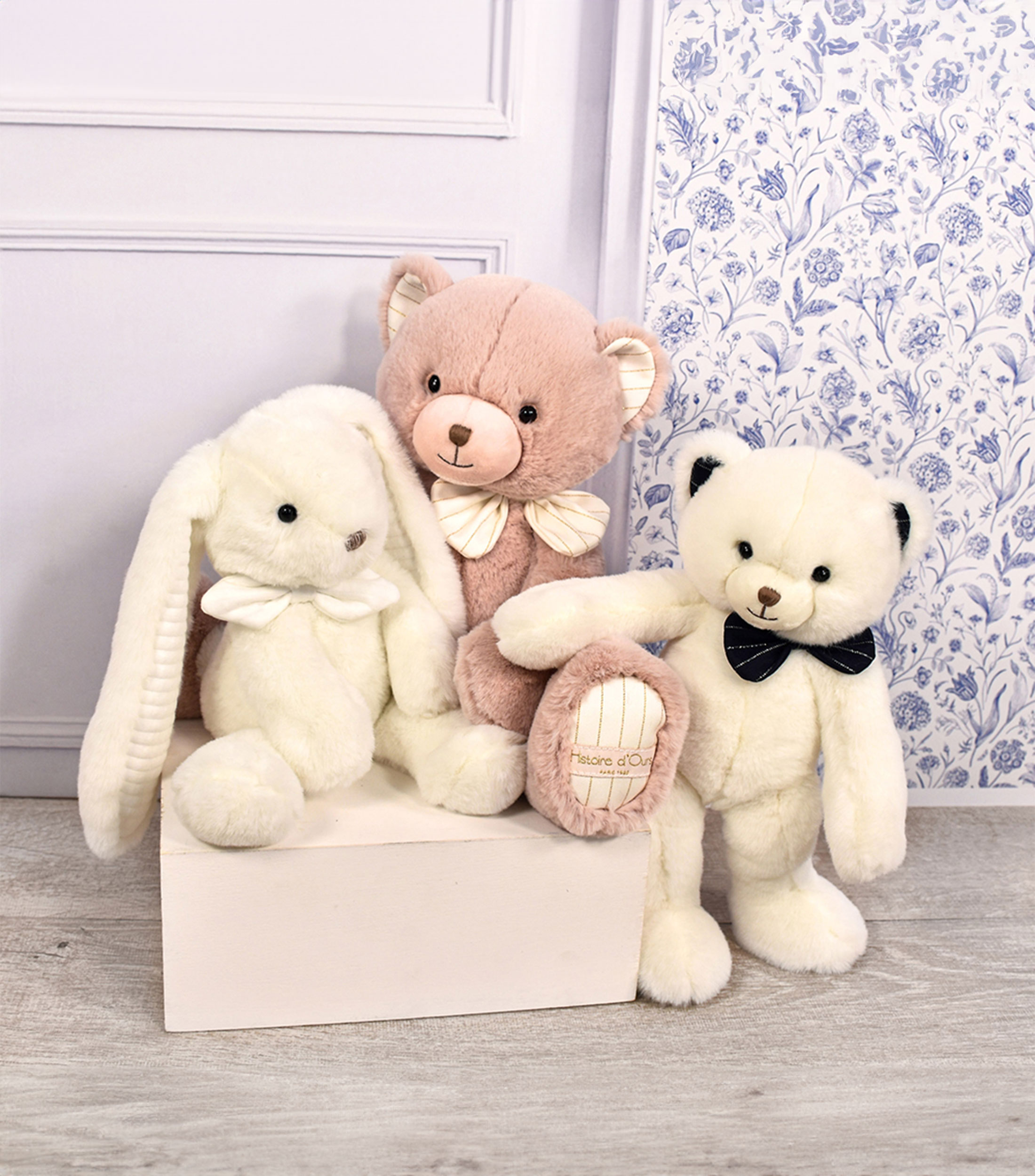 Conejo de Peluche blanco