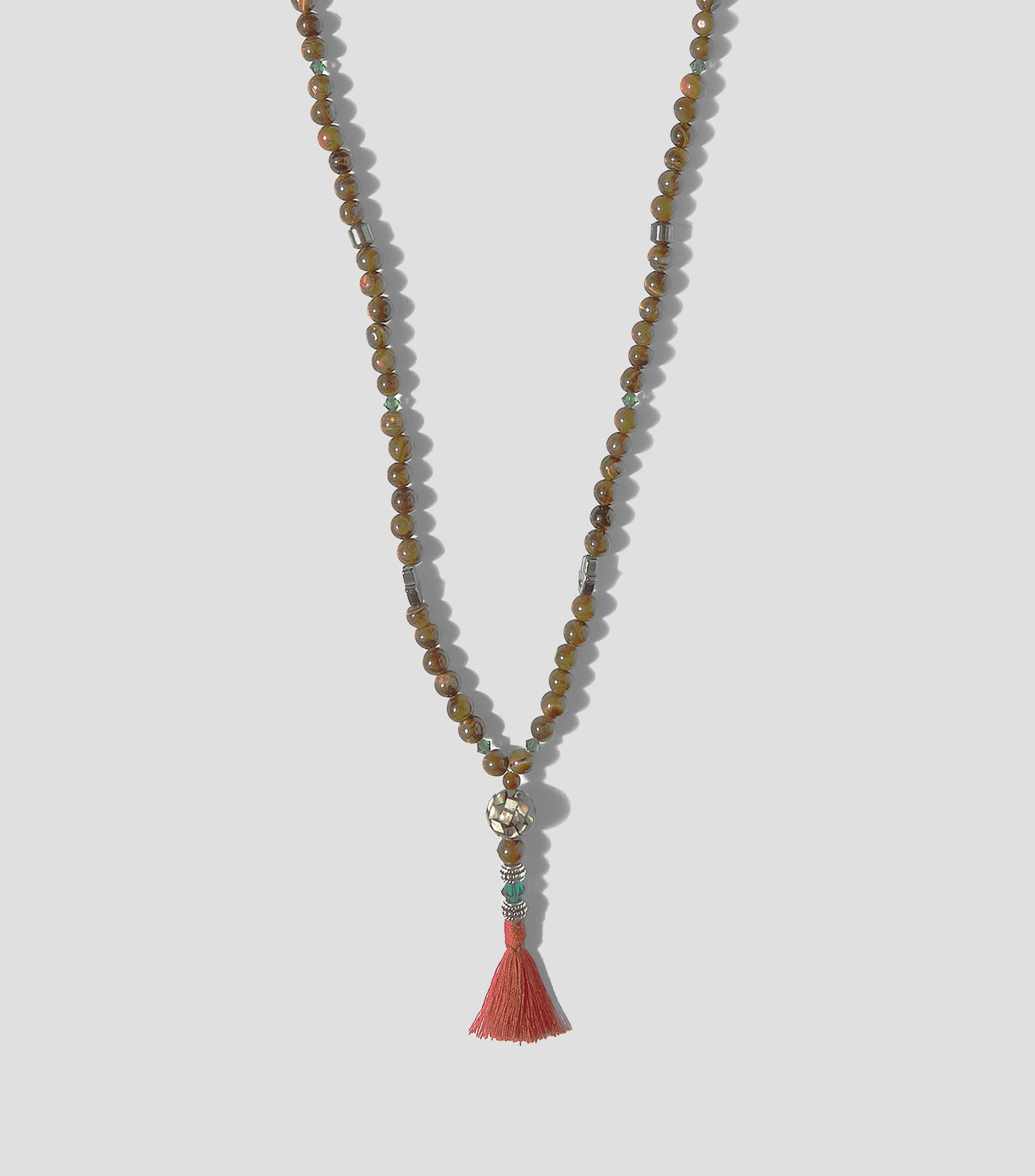 Collar estilo tibetano con Borla Hombre