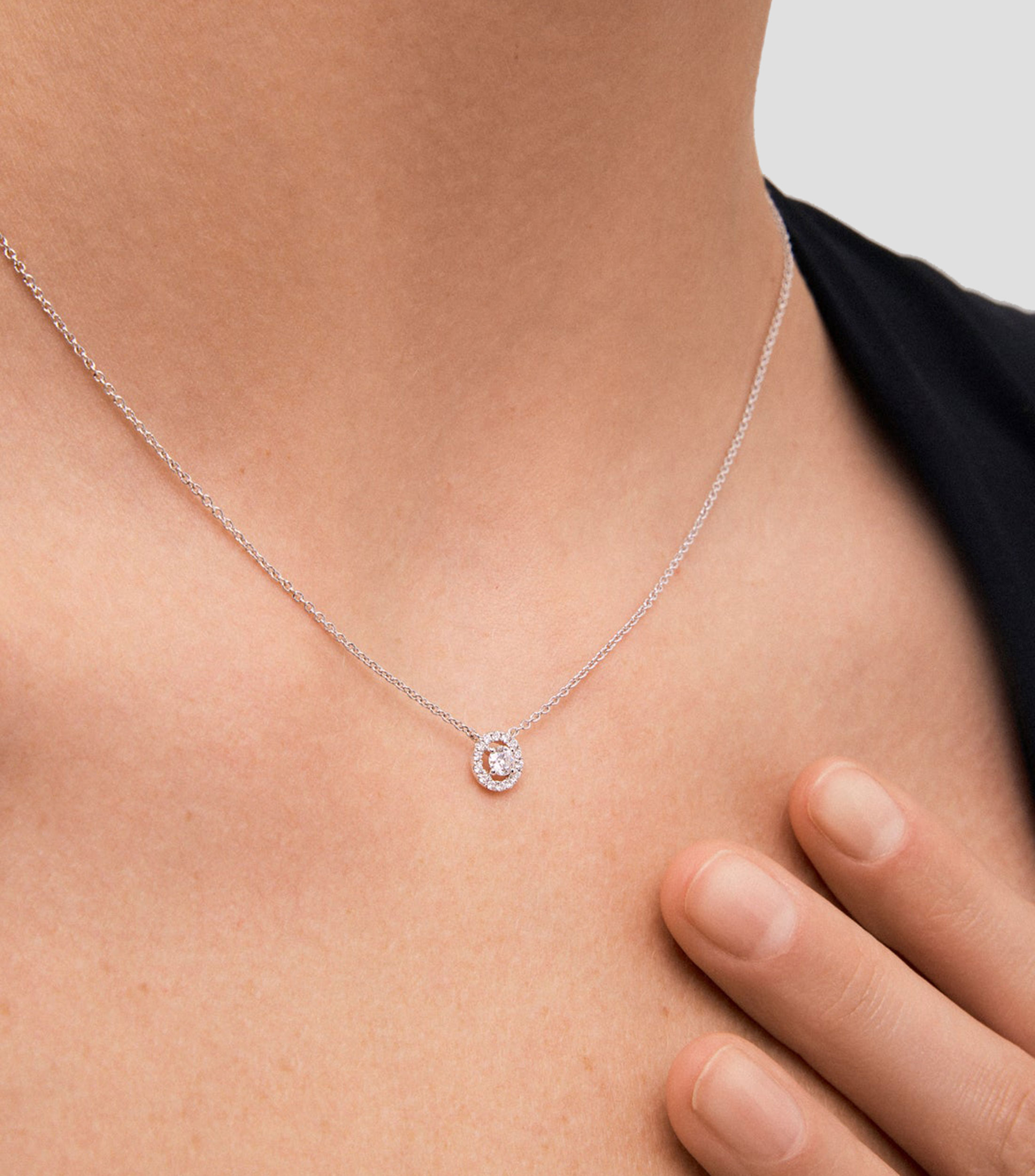 Collar en oro blanco de 18 Kts con diamantes Mujer