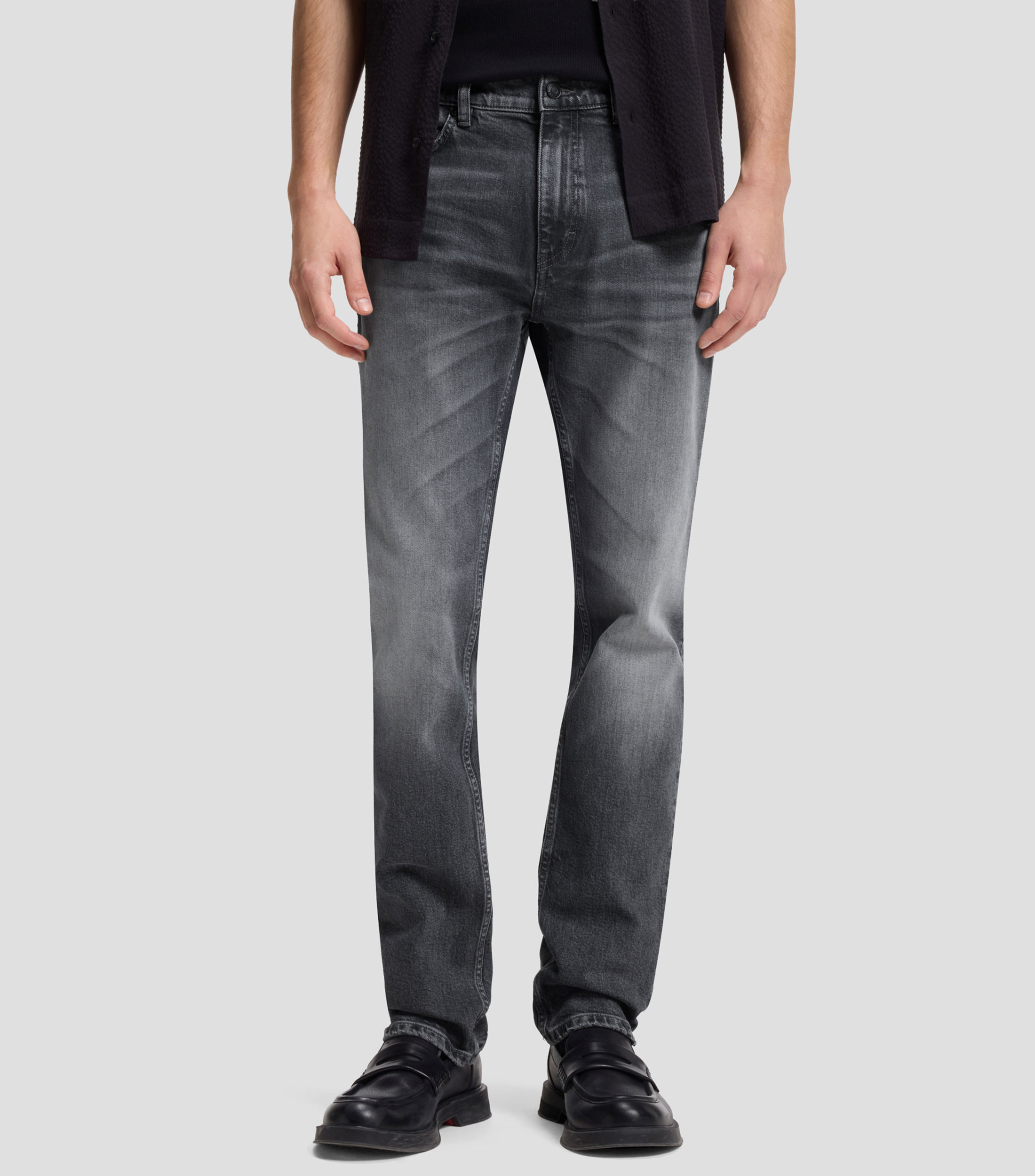 Jeans slim en cómodo denim elástico Hombre