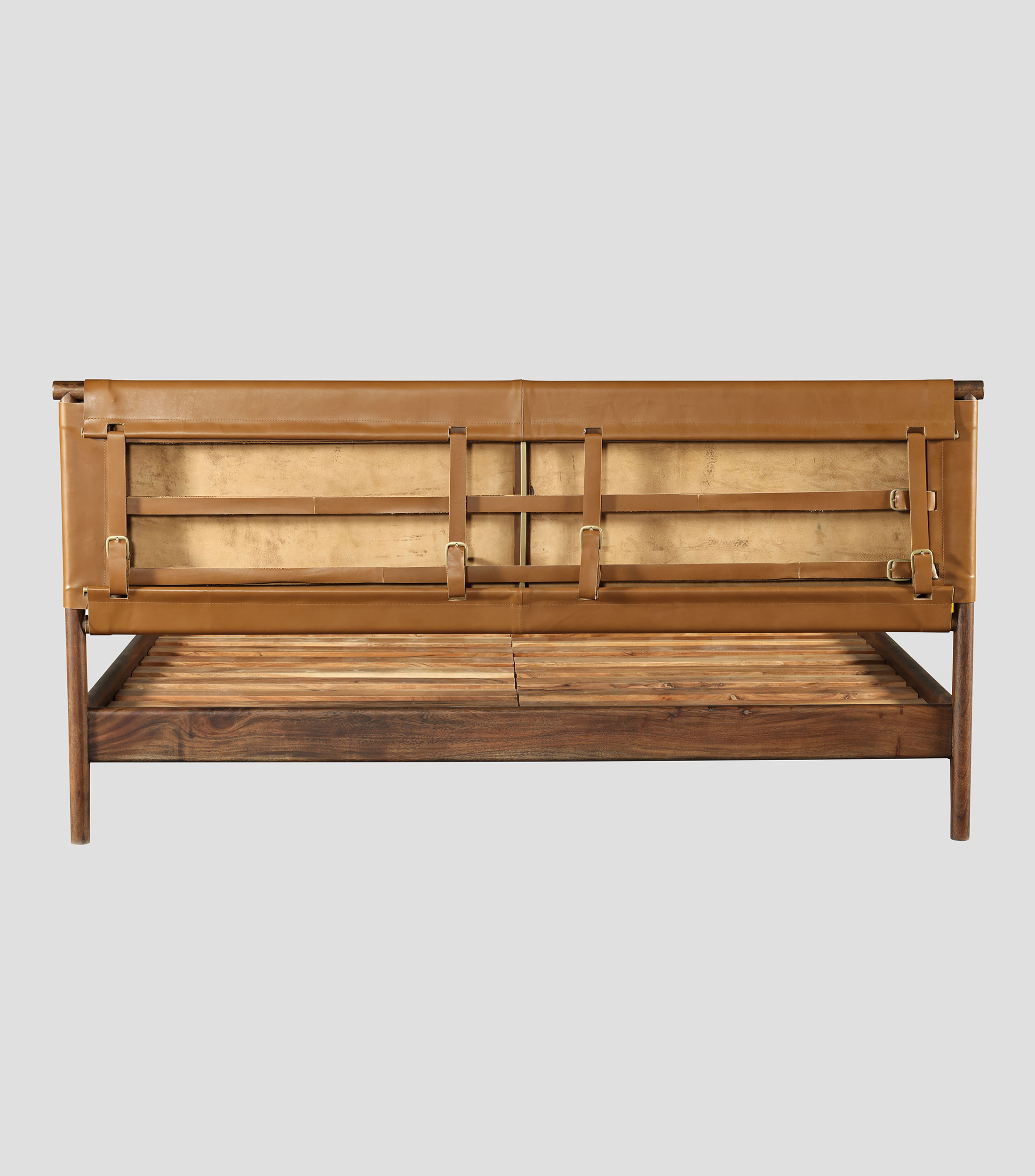 Cama Queen Size Curator