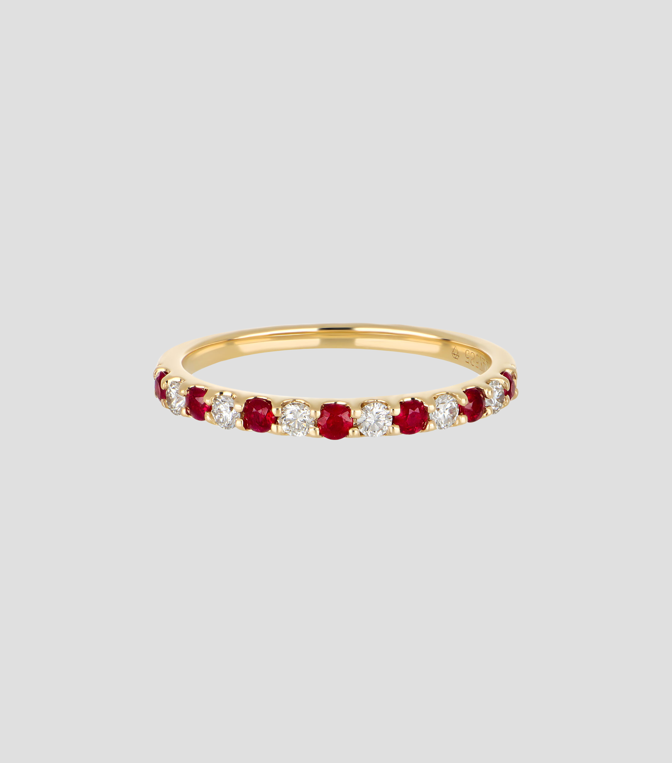 Anillo en Oro amarillo de 14 Kilates con rubíes y diamantes Mujer