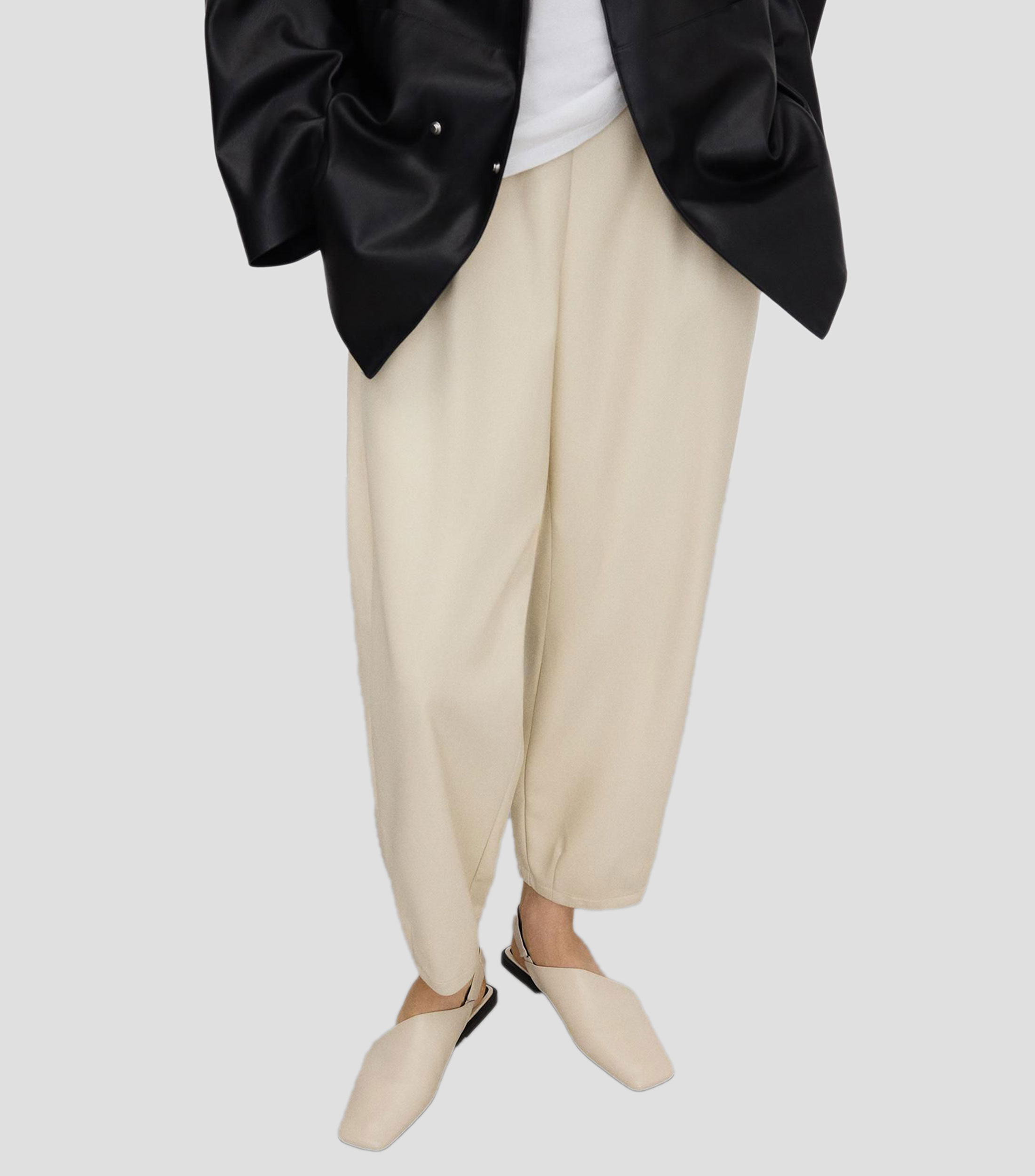 Pantalón casual tipo capri Mujer